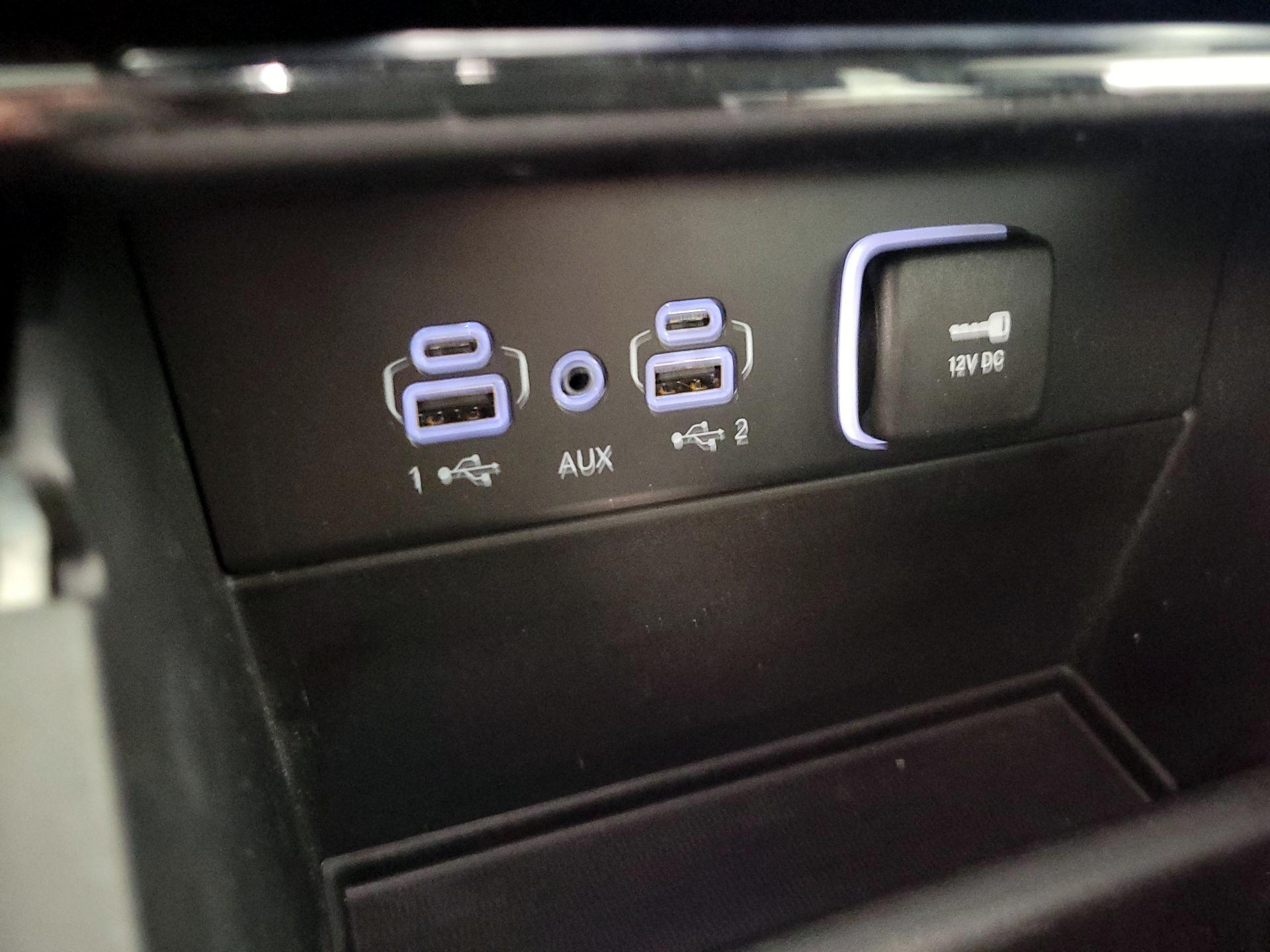 Thumbnail: 2023 Jeep Grand Cherokee L - 19