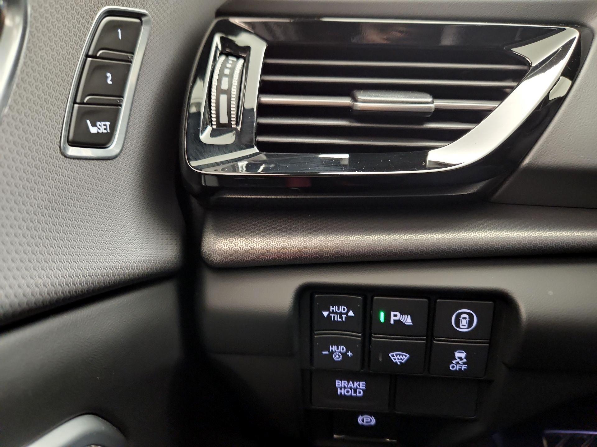 Thumbnail: 2024 Acura RDX - 13