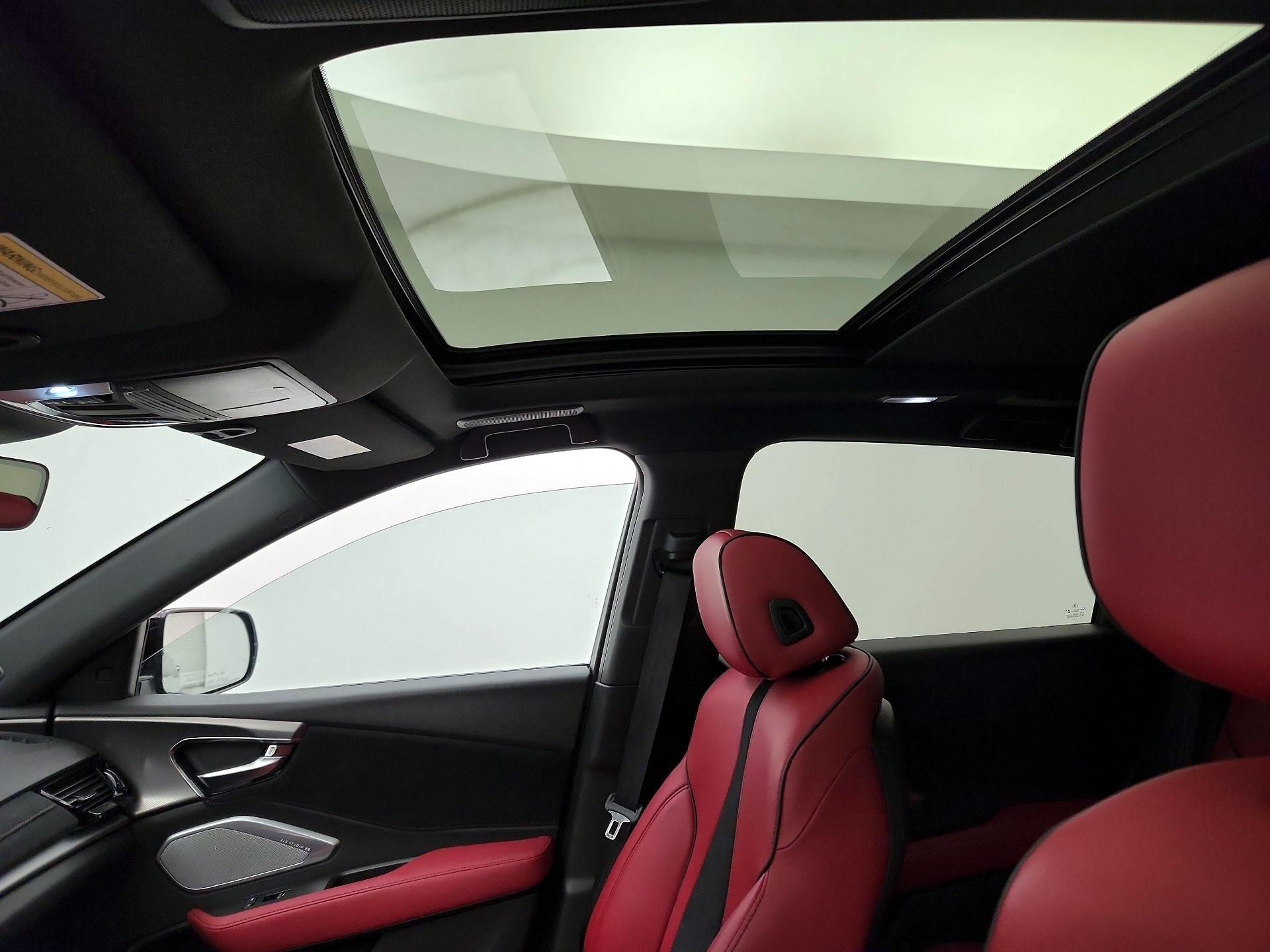 Thumbnail: 2024 Acura RDX - 20