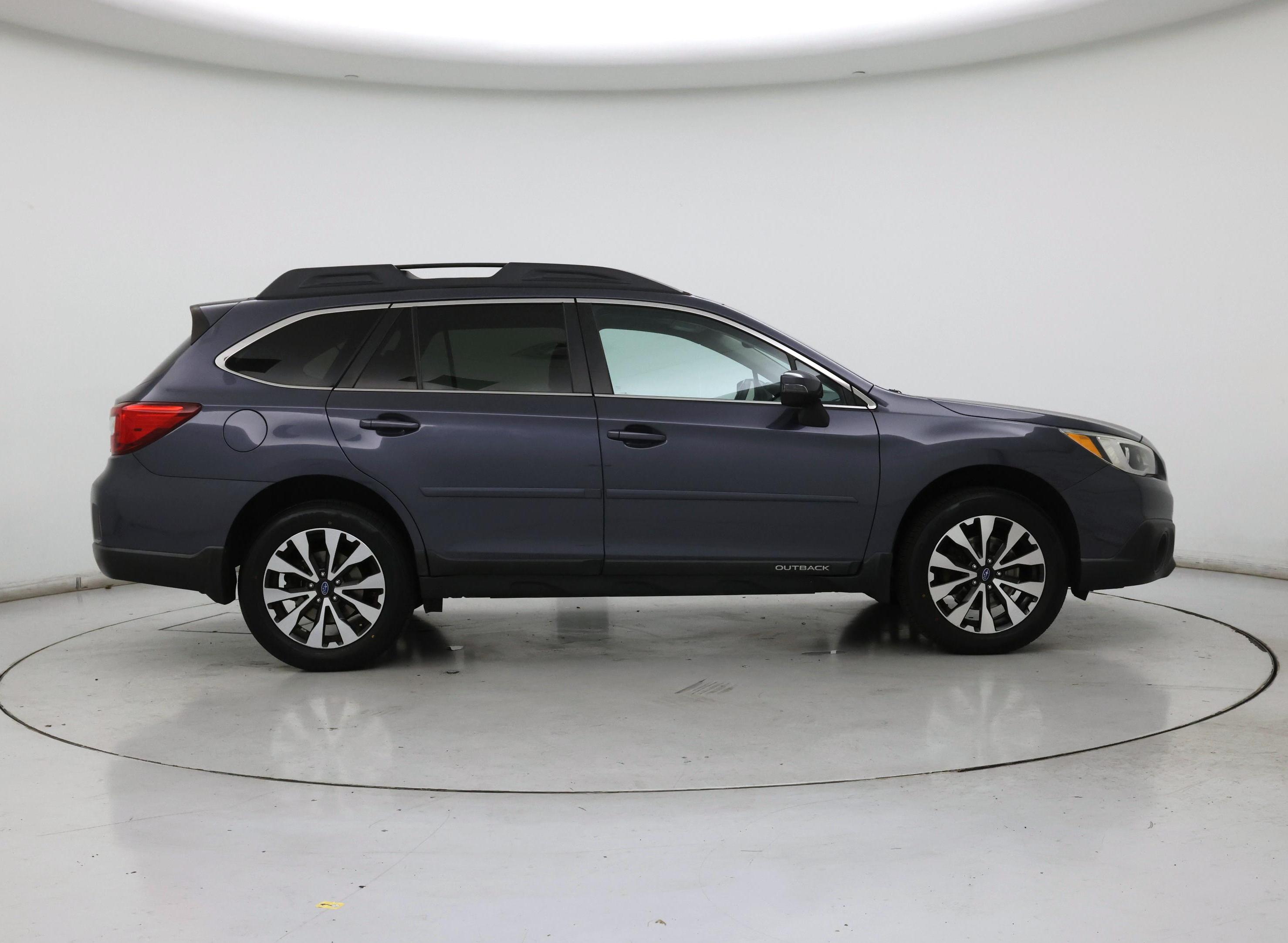 Thumbnail: 2016 Subaru Outback - 7