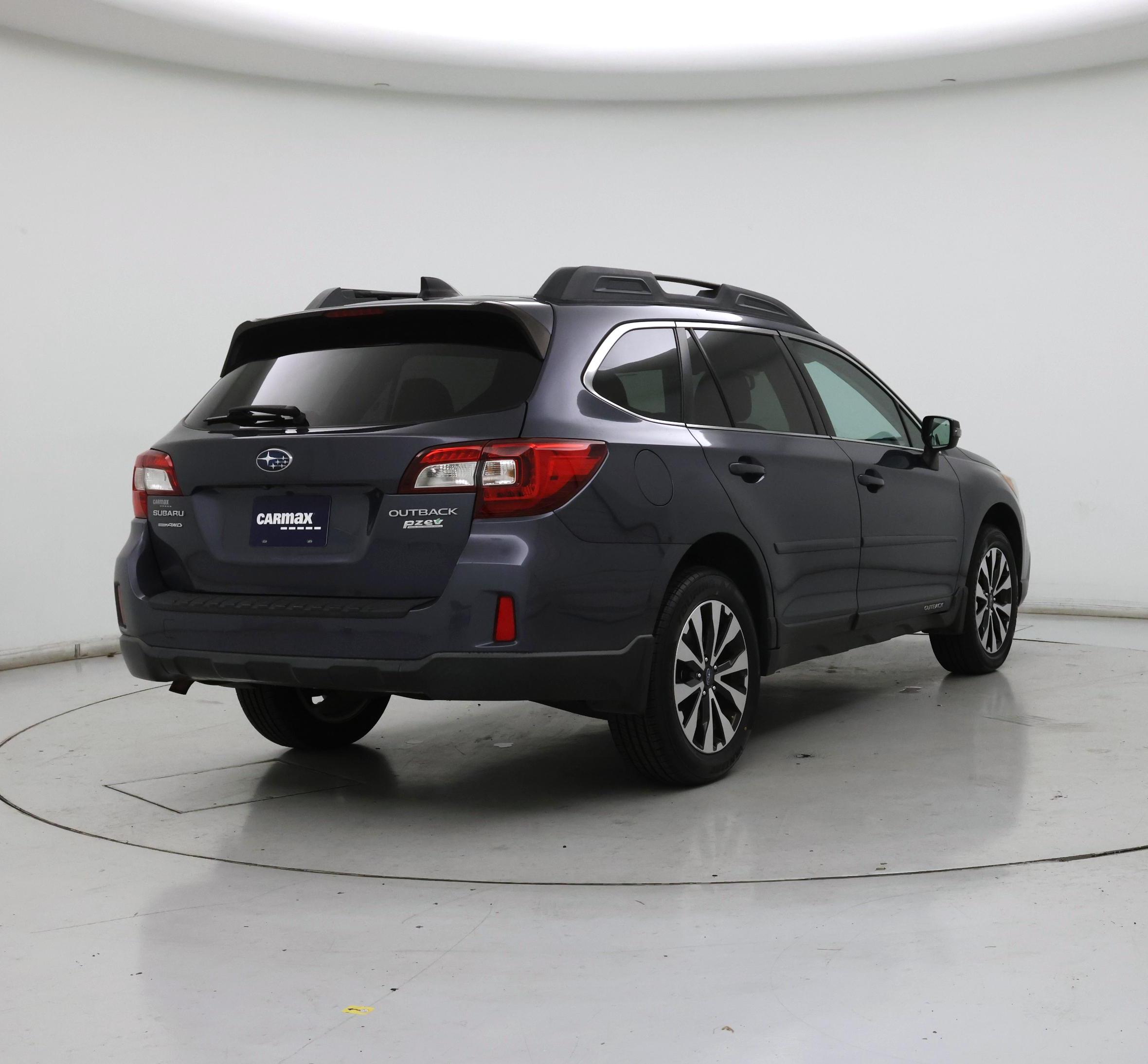 Thumbnail: 2016 Subaru Outback - 8