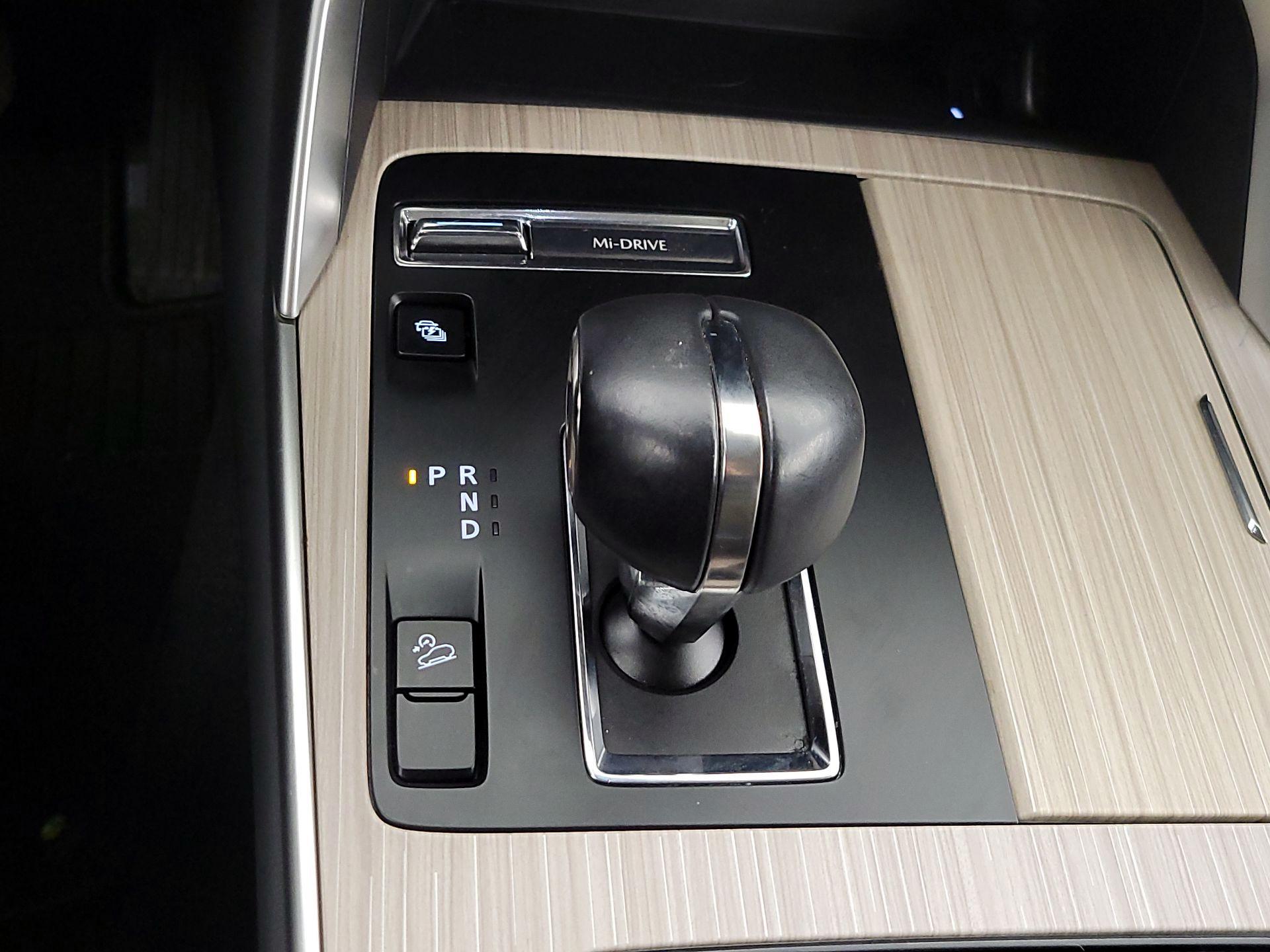 Thumbnail: 2024 Mazda CX-90 - 18