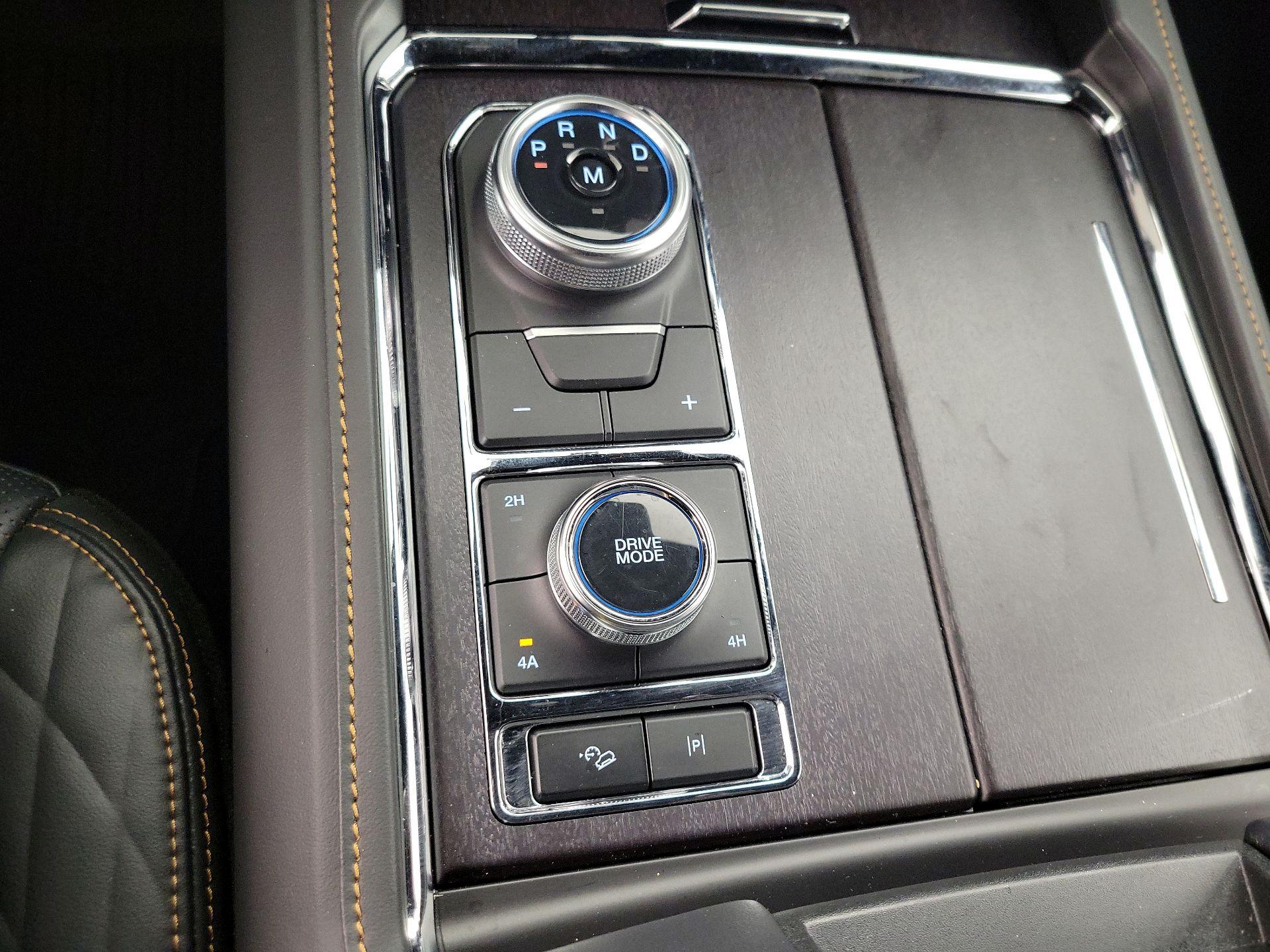 Thumbnail: 2024 Ford Expedition - 18