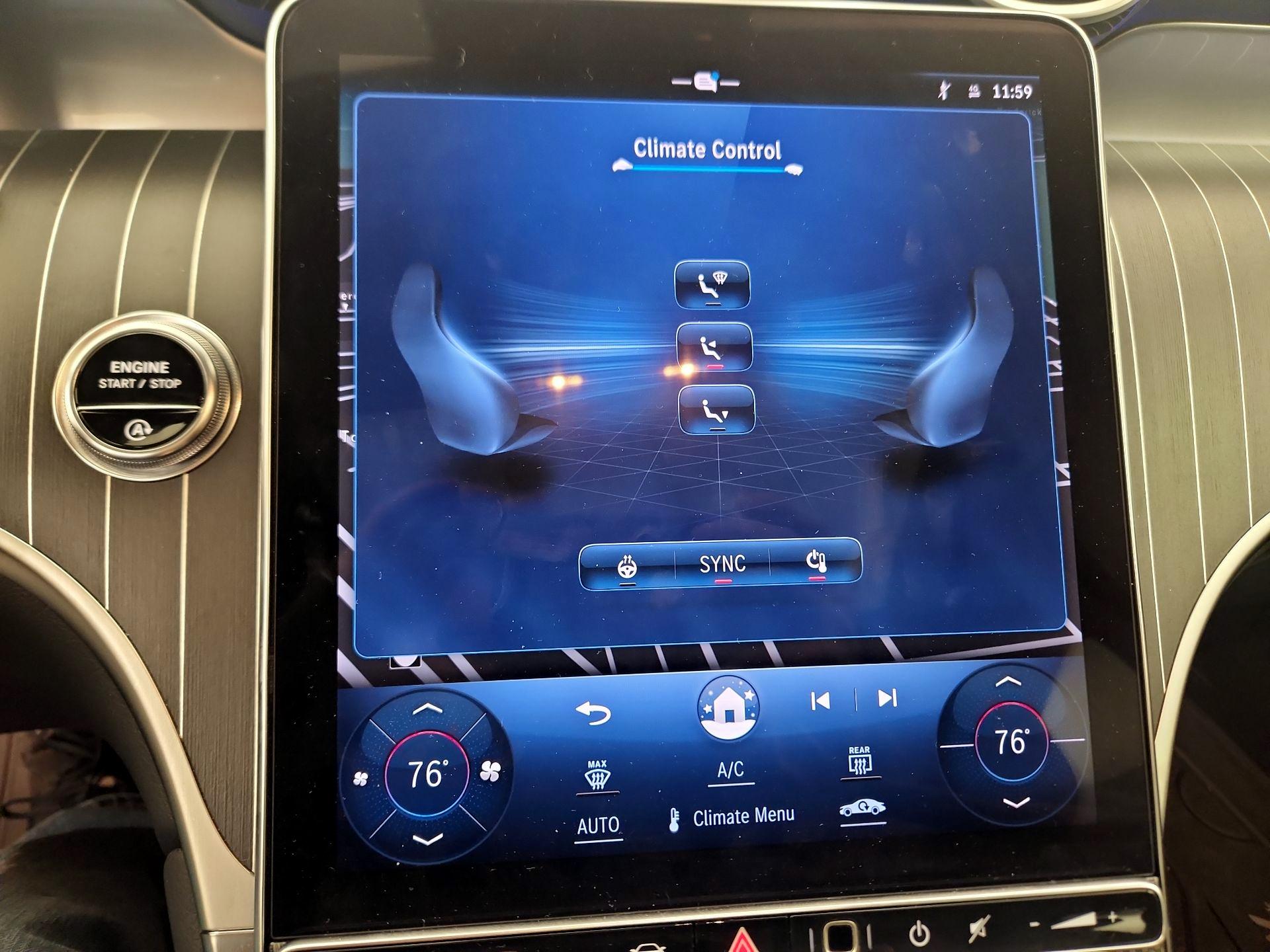 Thumbnail: 2024 Mercedes-Benz GLC - 17