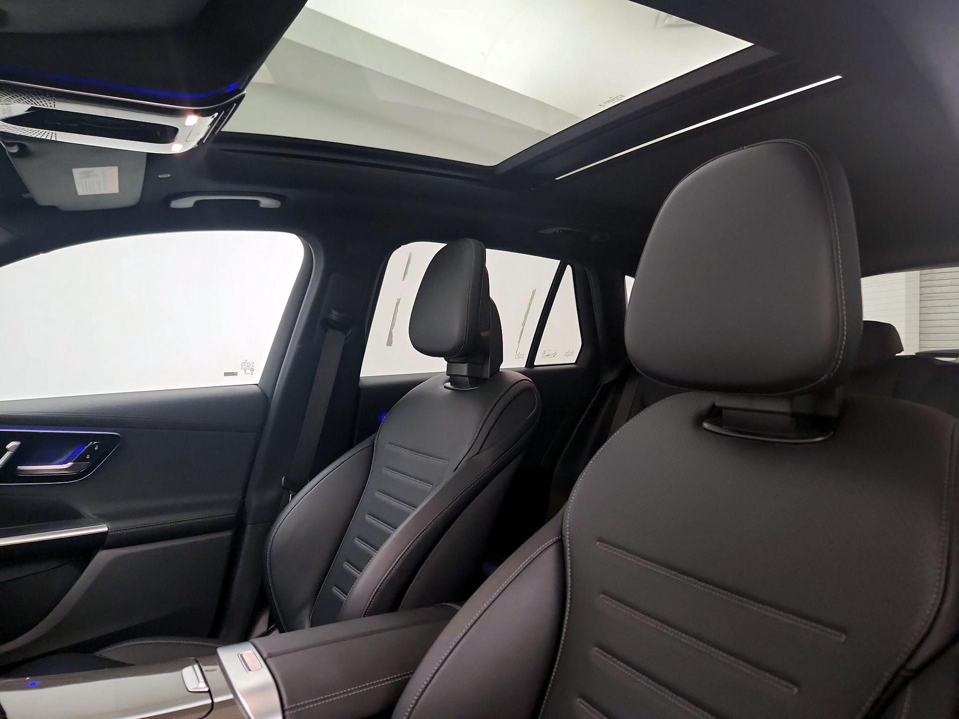 Thumbnail: 2024 Mercedes-Benz GLC - 20