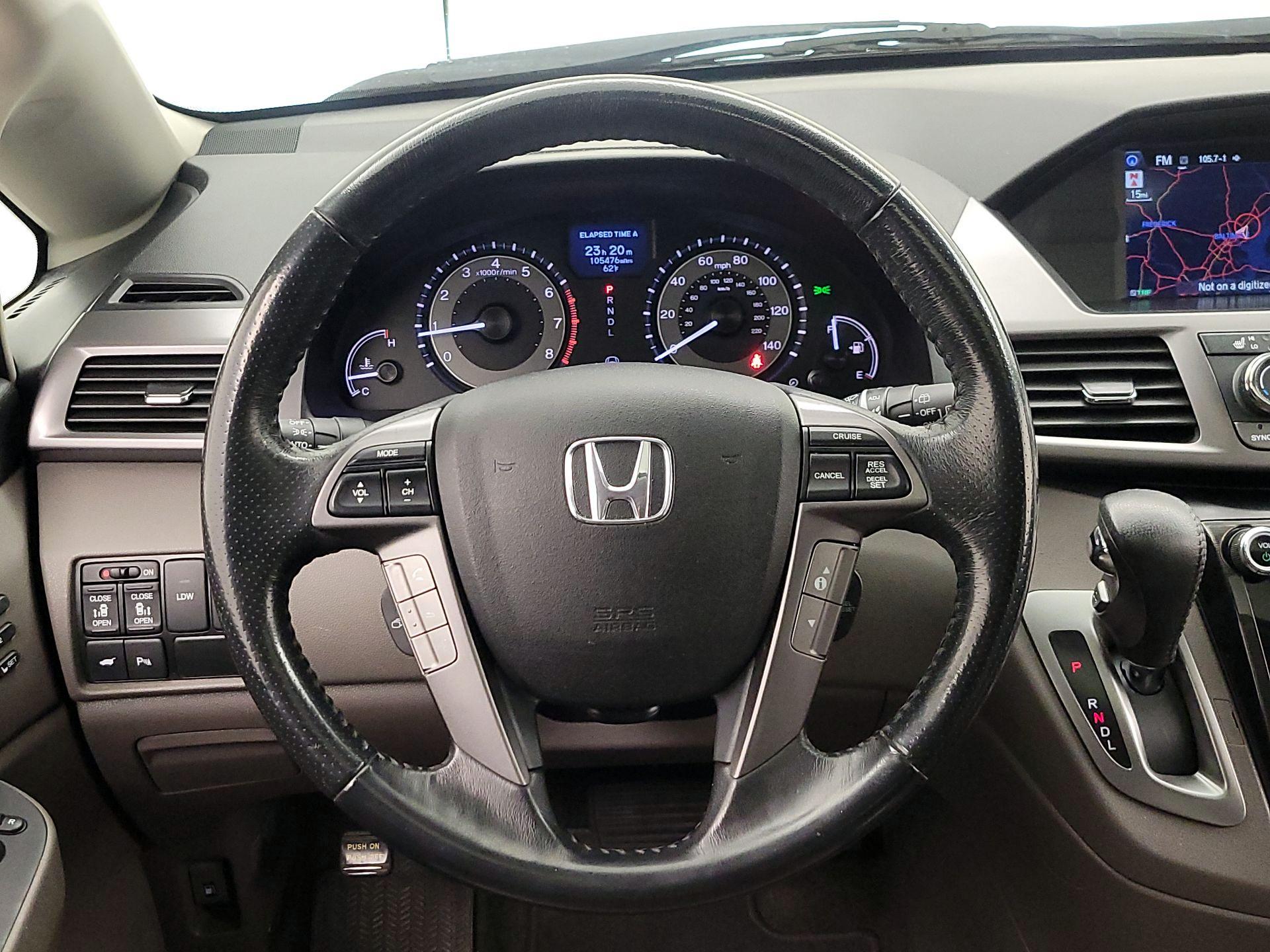 Thumbnail: 2014 Honda Odyssey - 10