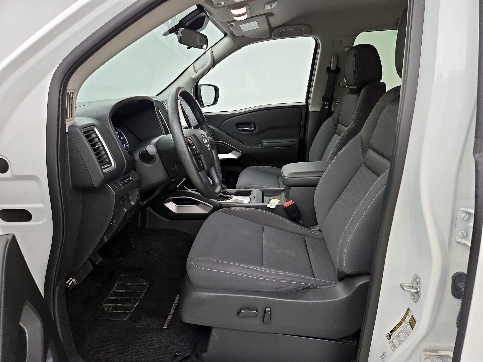 Thumbnail: 2023 Nissan Frontier - 11