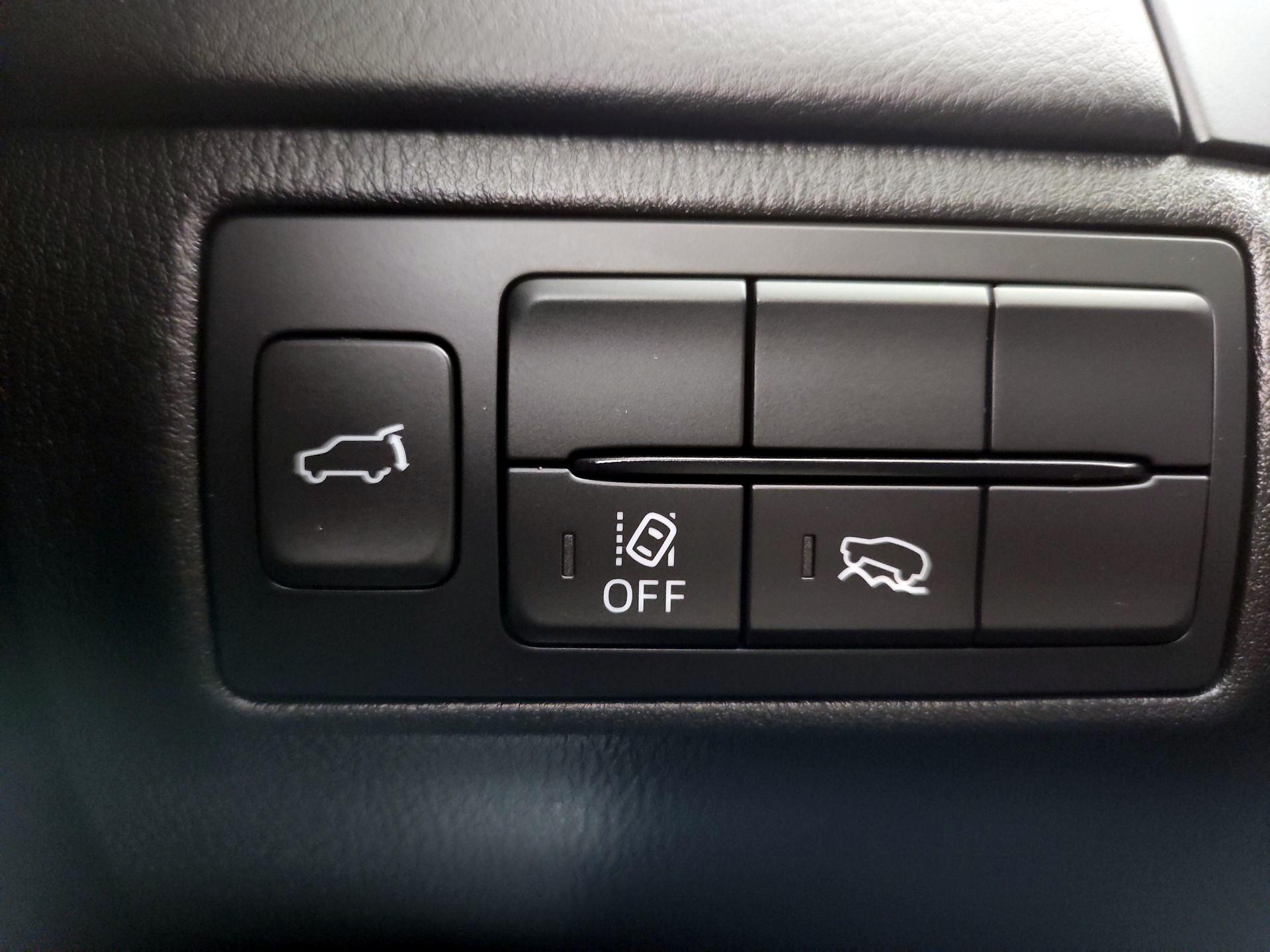 Thumbnail: 2023 Mazda CX-9 - 13