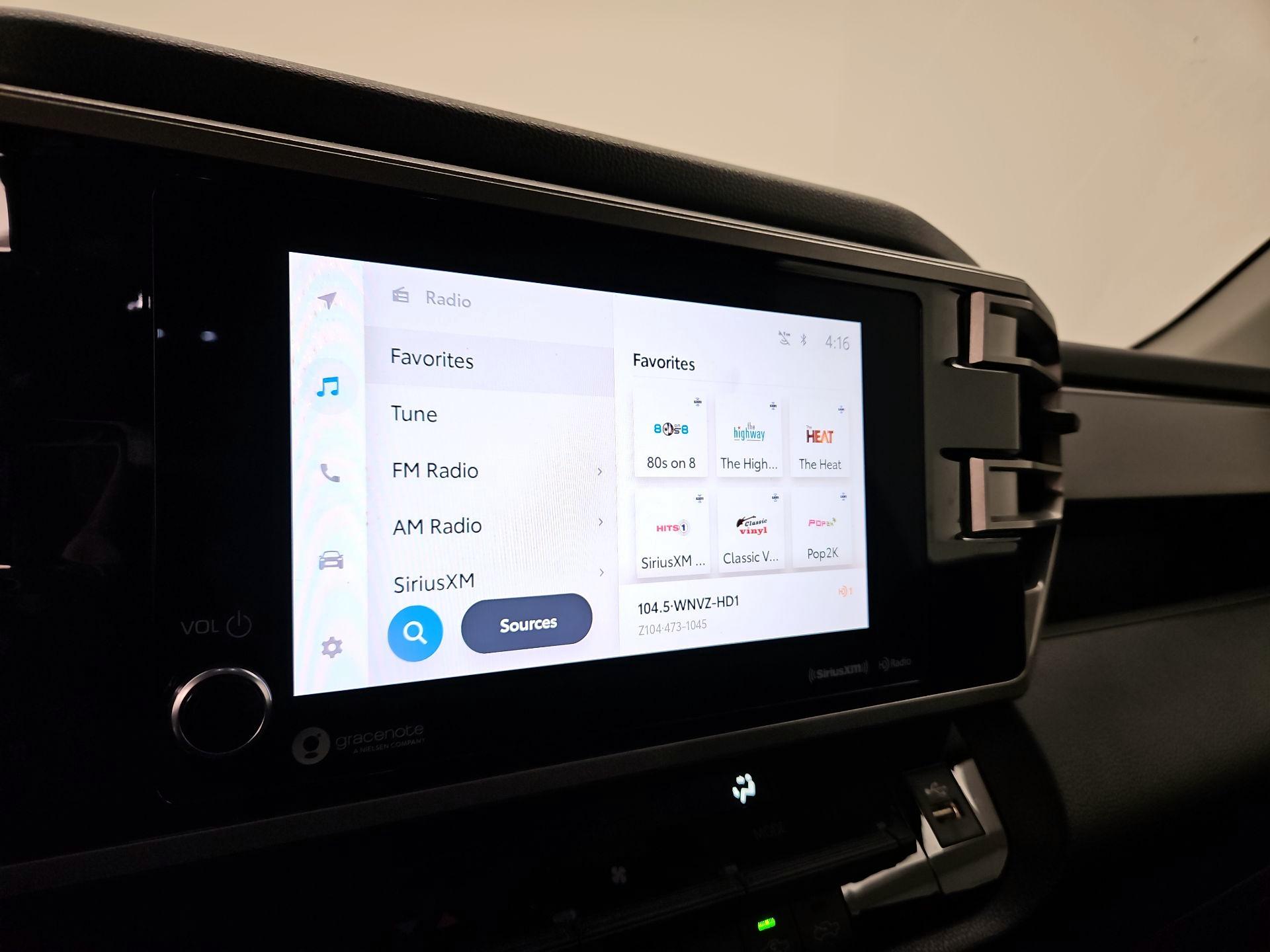 Thumbnail: 2022 Toyota Tundra - 15