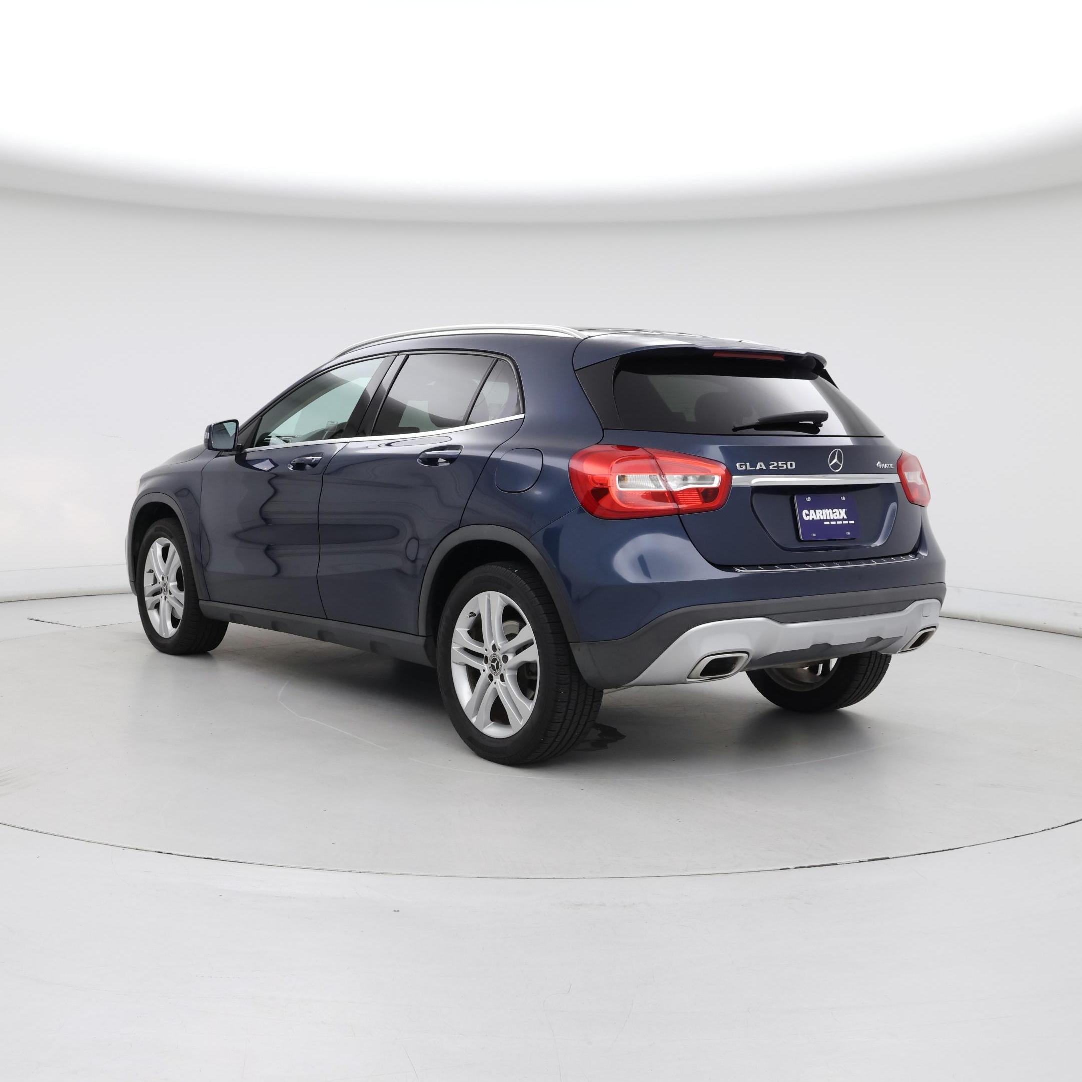 Thumbnail: 2019 Mercedes-Benz GLA - 2