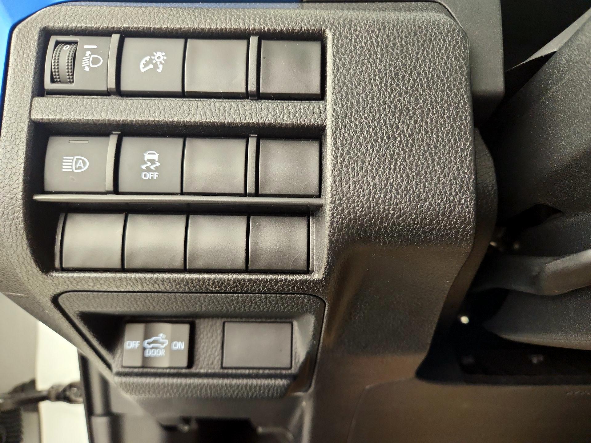 Thumbnail: 2024 Toyota Tacoma - 13