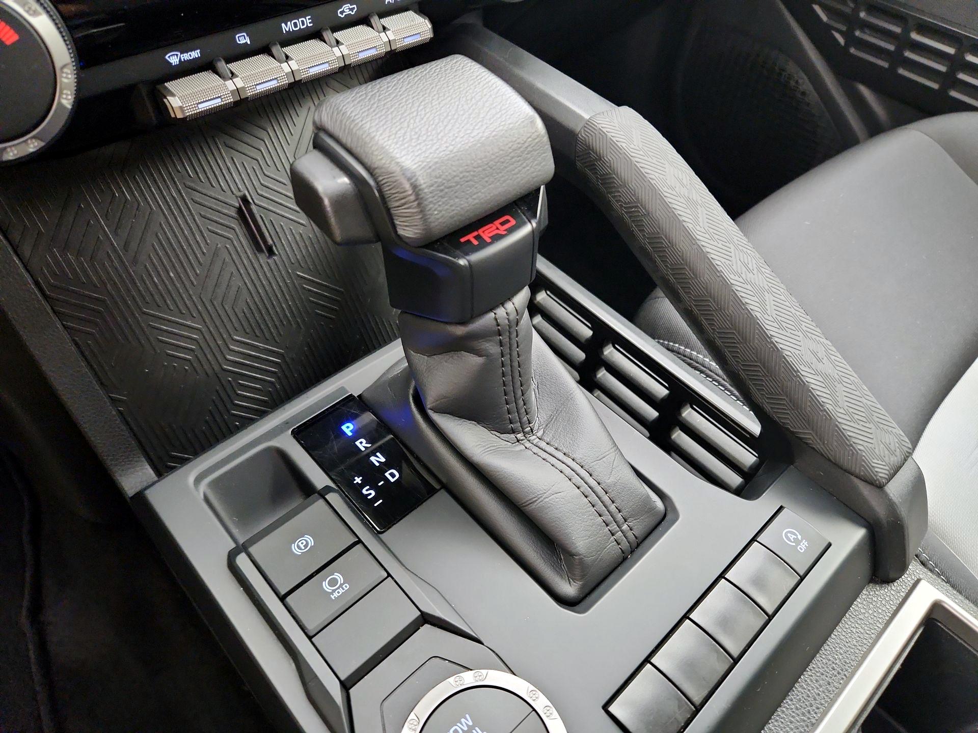 Thumbnail: 2024 Toyota Tacoma - 17