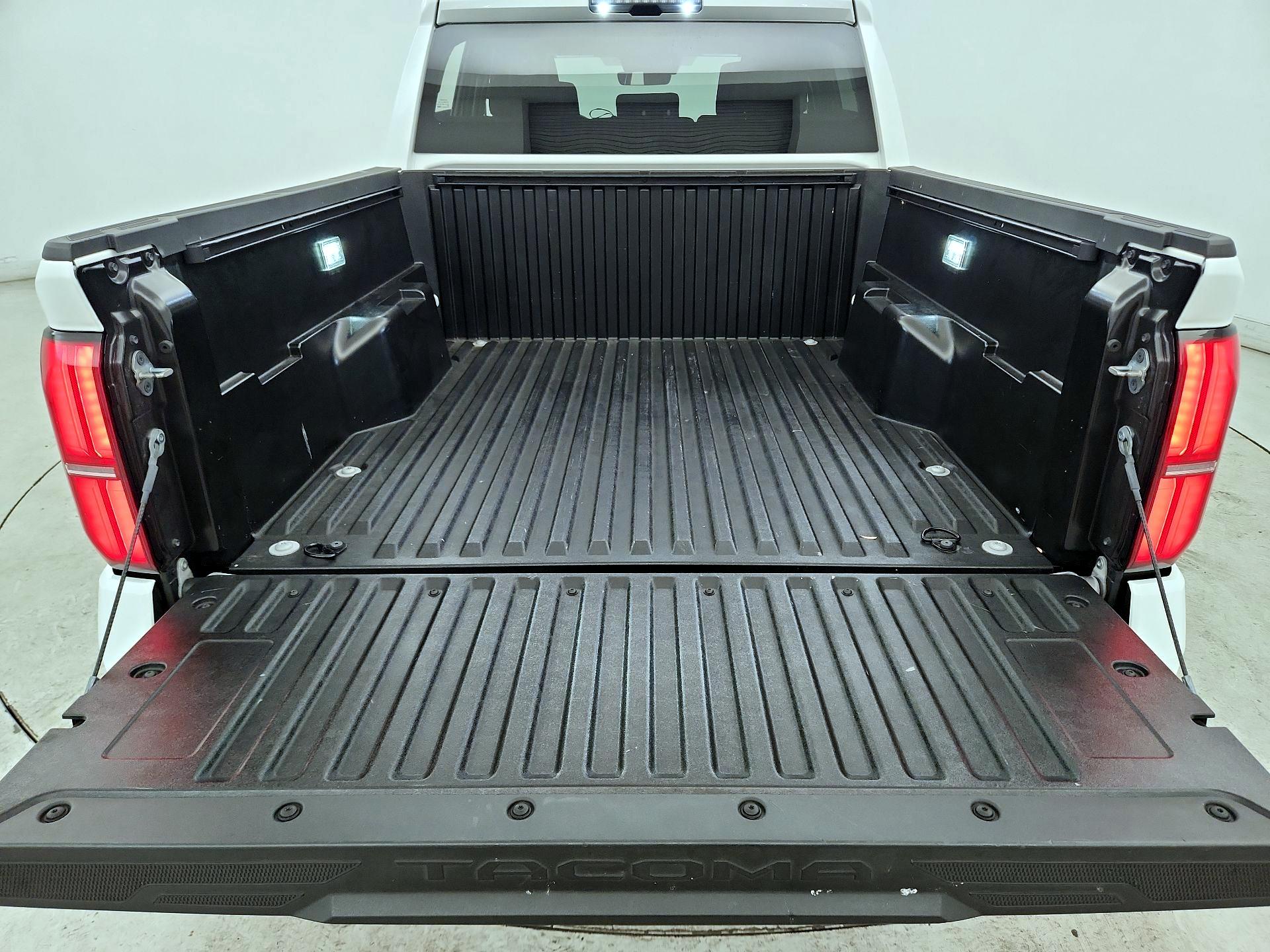 Thumbnail: 2024 Toyota Tacoma - 20