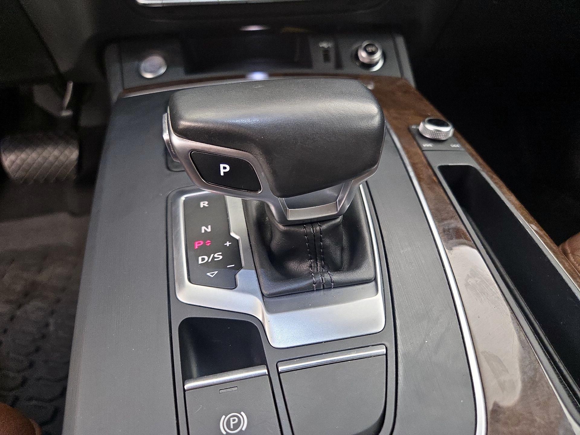 Thumbnail: 2018 Audi Q5 - 17