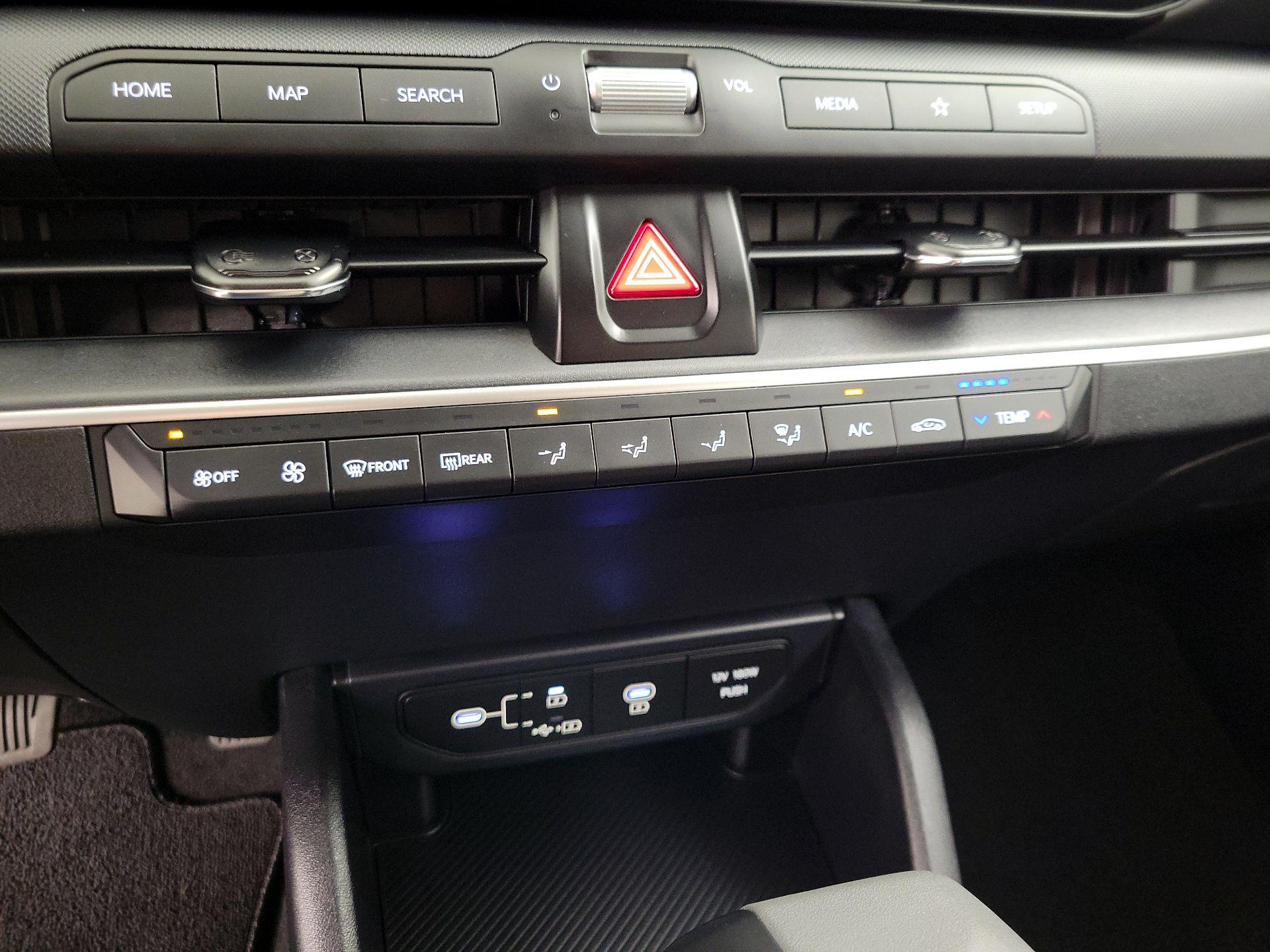 Thumbnail: 2025 Kia K4 - 16