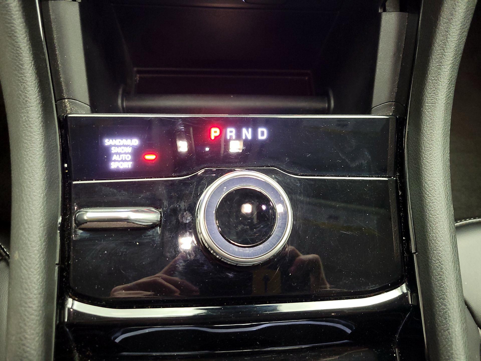 Thumbnail: 2023 Jeep Grand Cherokee - 16