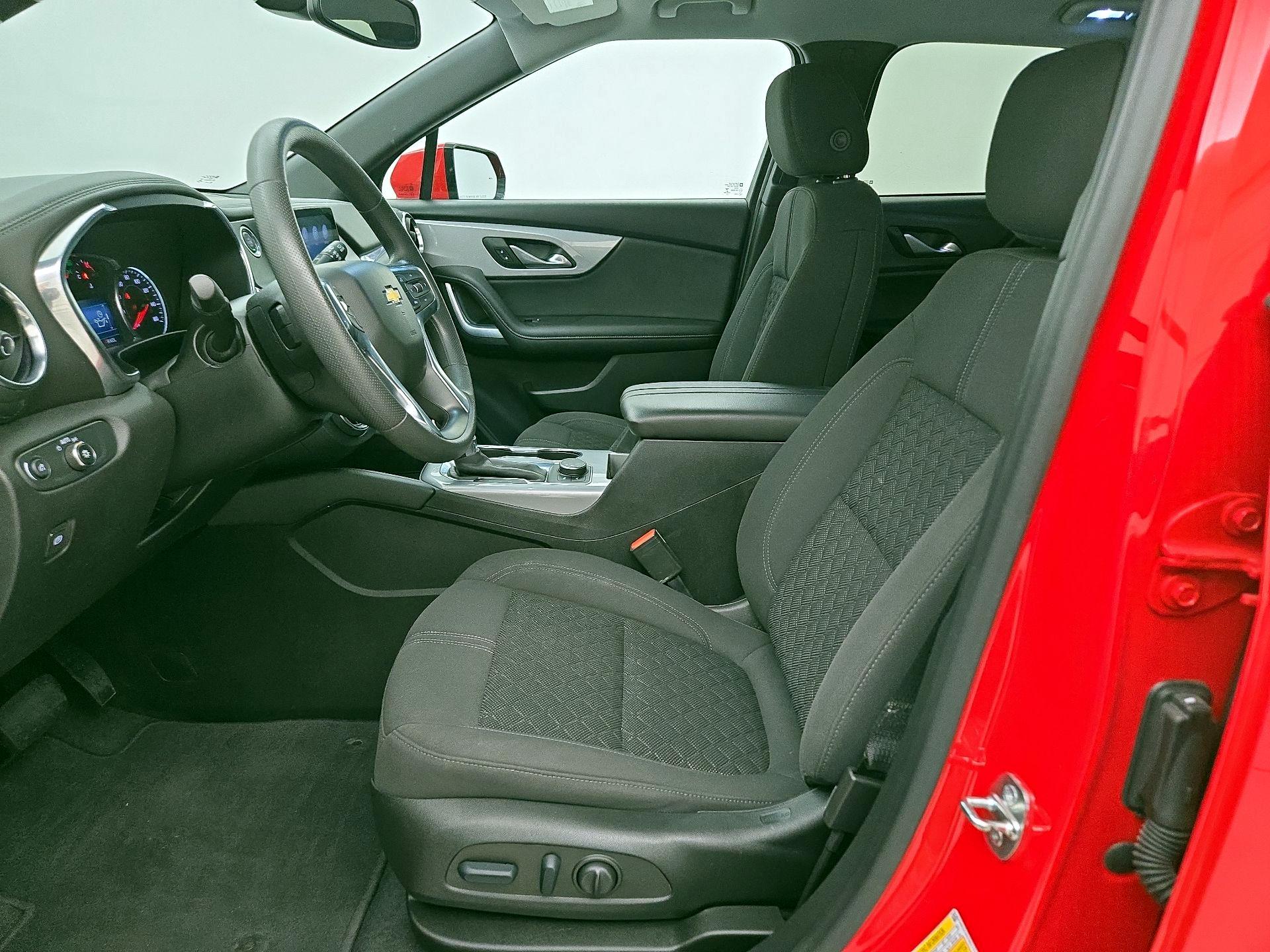 Thumbnail: 2022 Chevrolet Blazer - 11