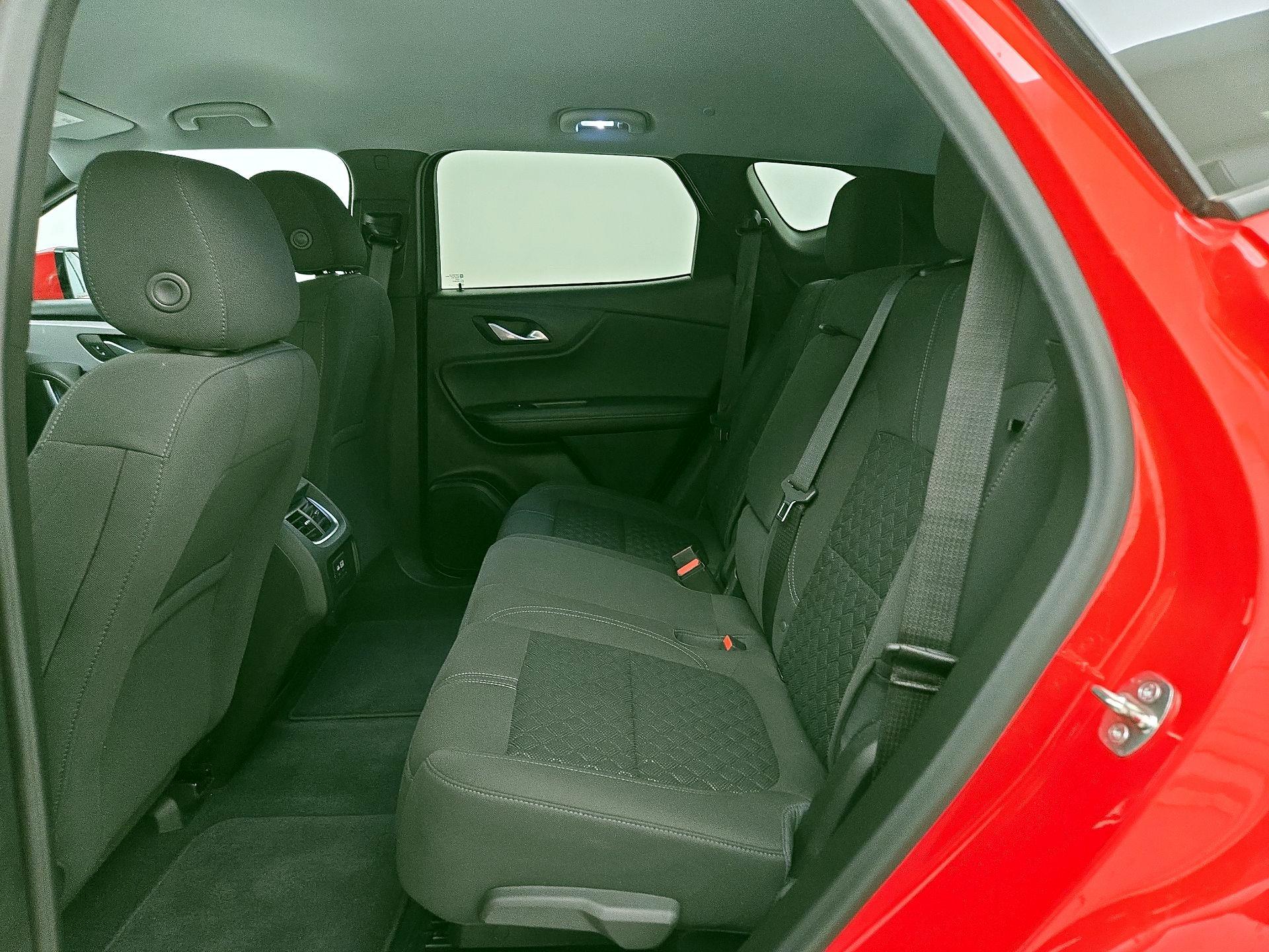 Thumbnail: 2022 Chevrolet Blazer - 19