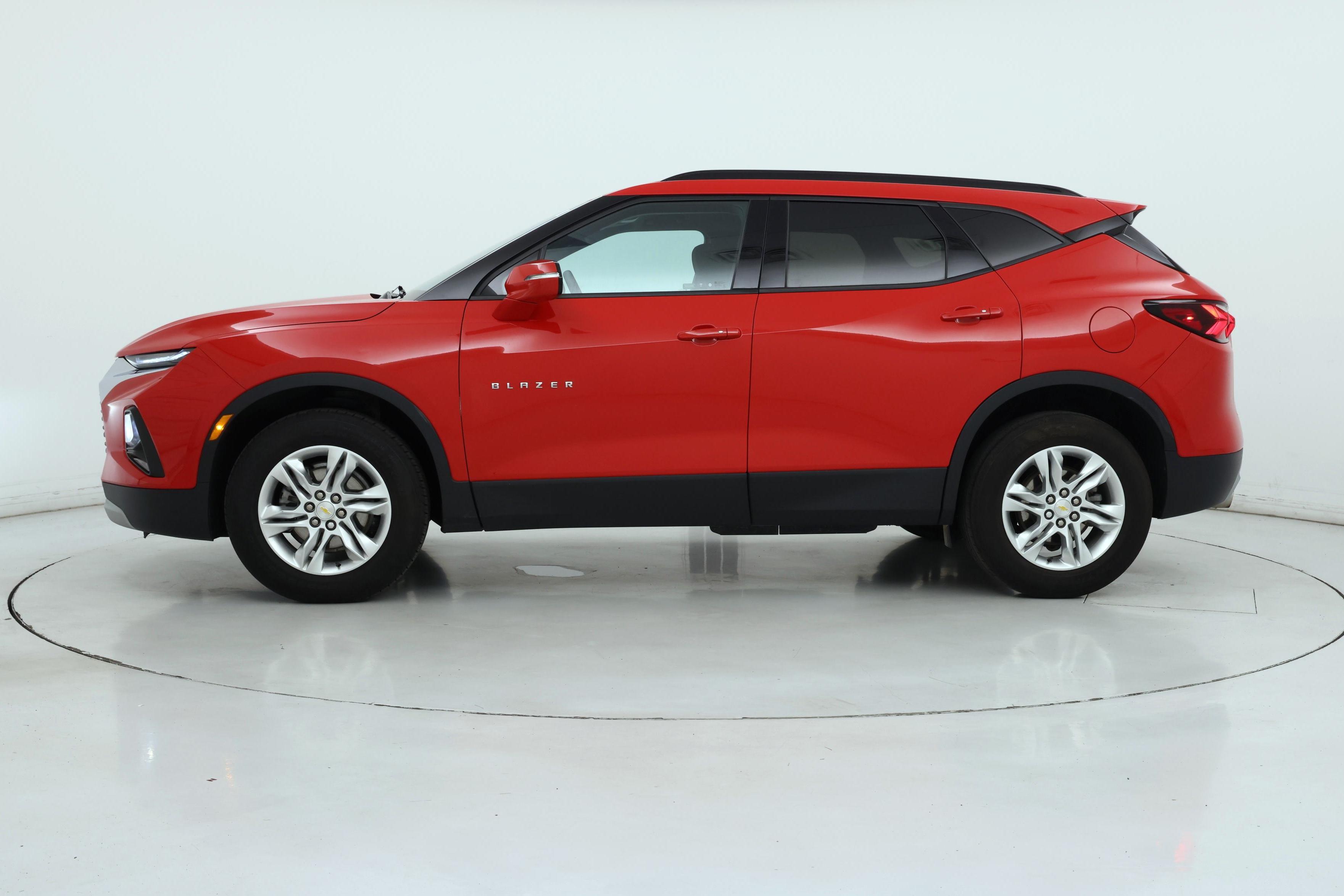 Thumbnail: 2022 Chevrolet Blazer - 3