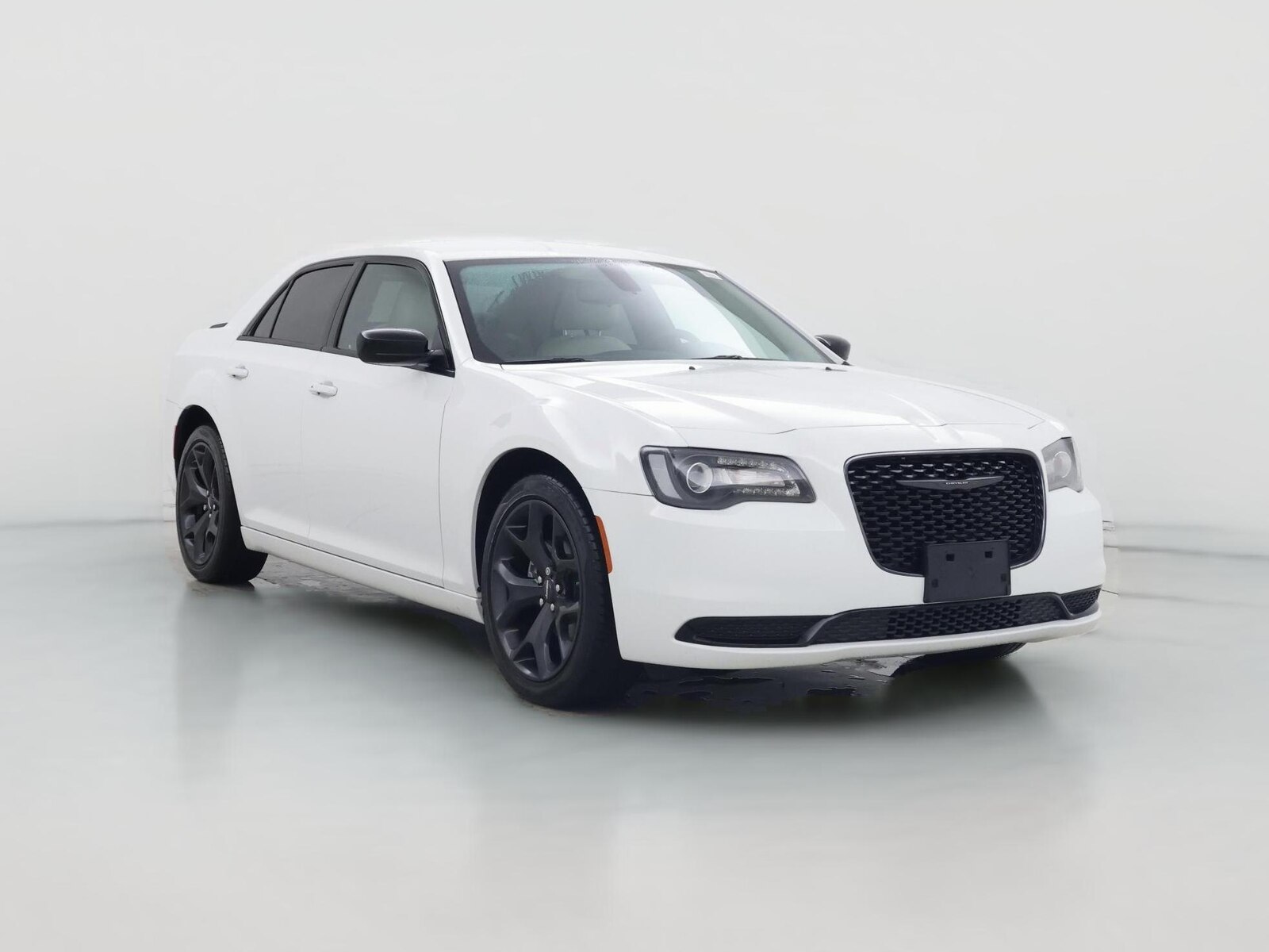 2023 Chrysler 300 Touring