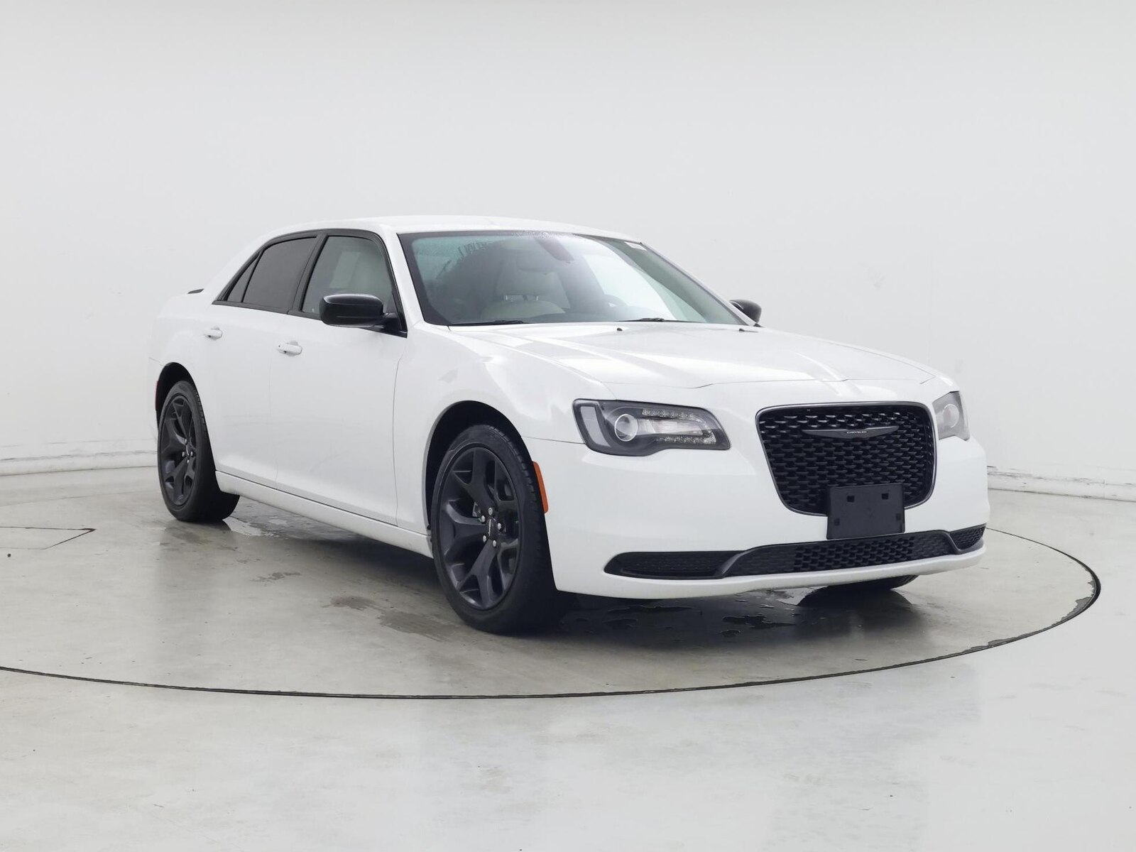 2023 Chrysler 300 Touring
