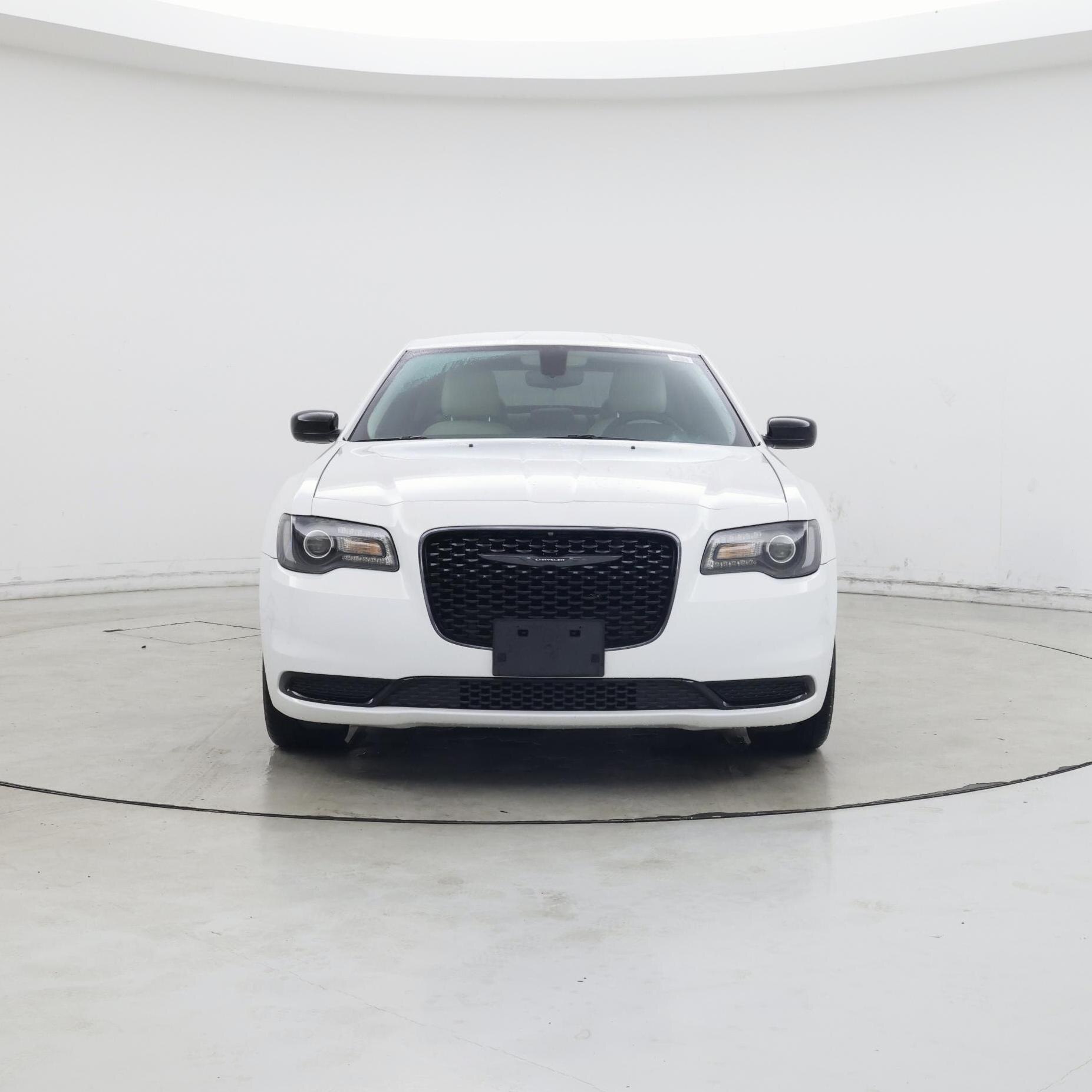 Thumbnail: 2023 Chrysler 300 - 5
