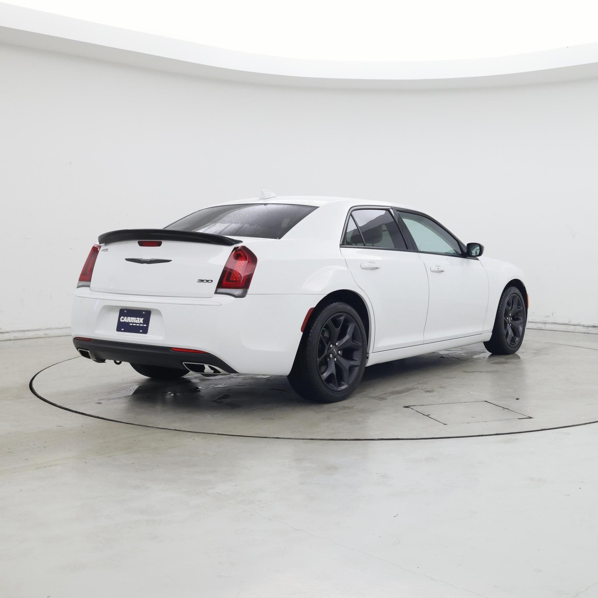 Thumbnail: 2023 Chrysler 300 - 8