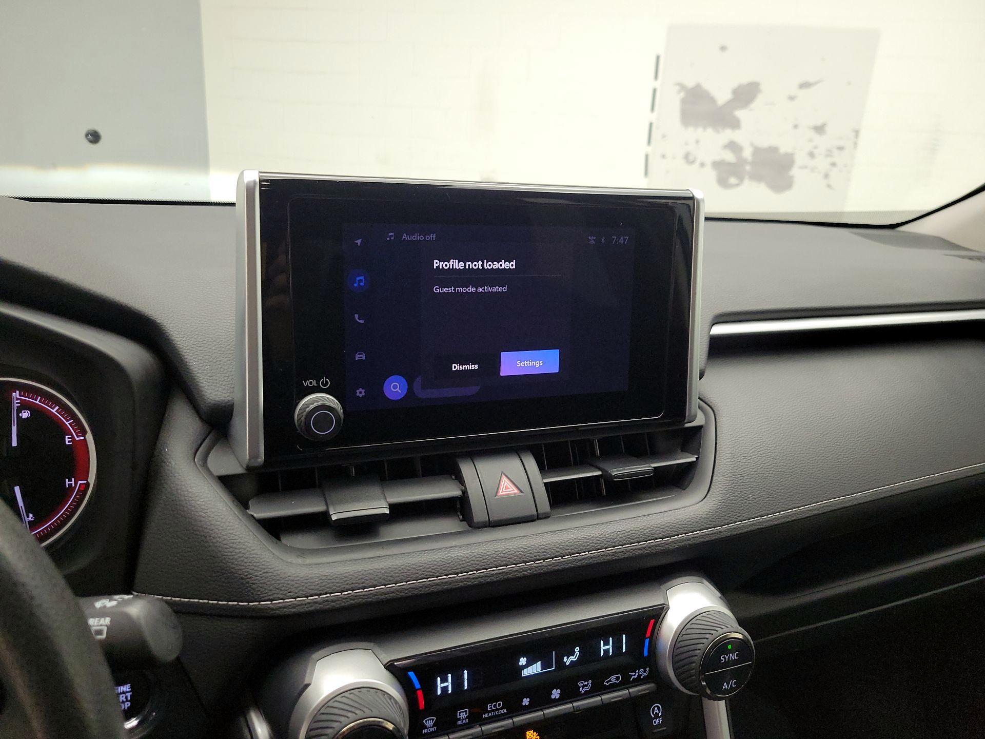 Thumbnail: 2023 Toyota RAV4 - 14