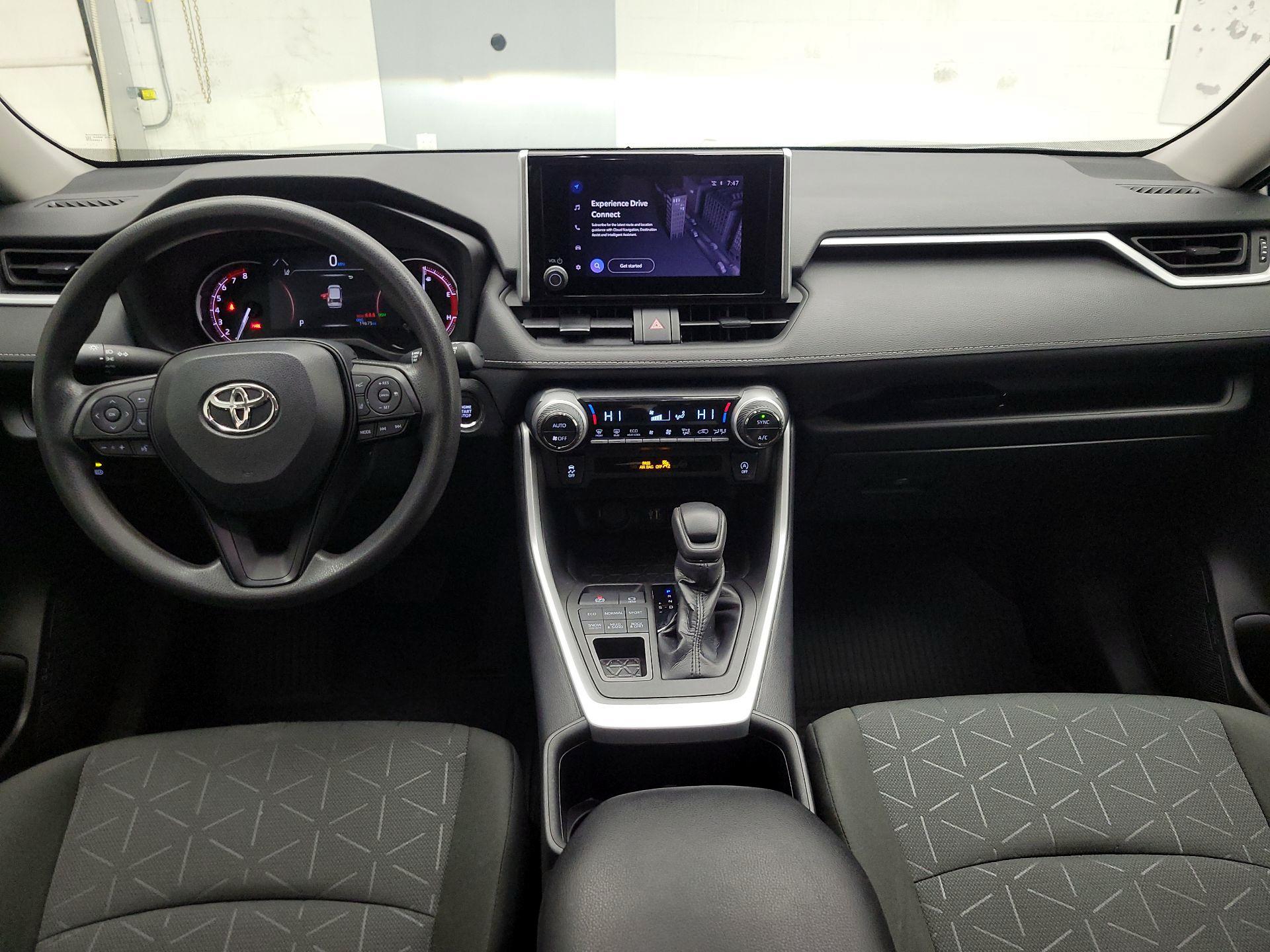 Thumbnail: 2023 Toyota RAV4 - 8