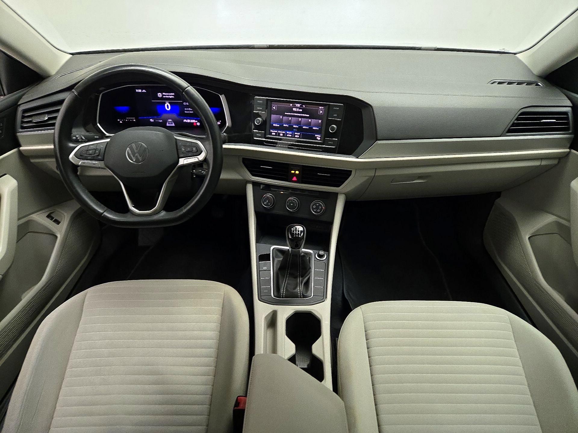 Thumbnail: 2022 Volkswagen Jetta - 9