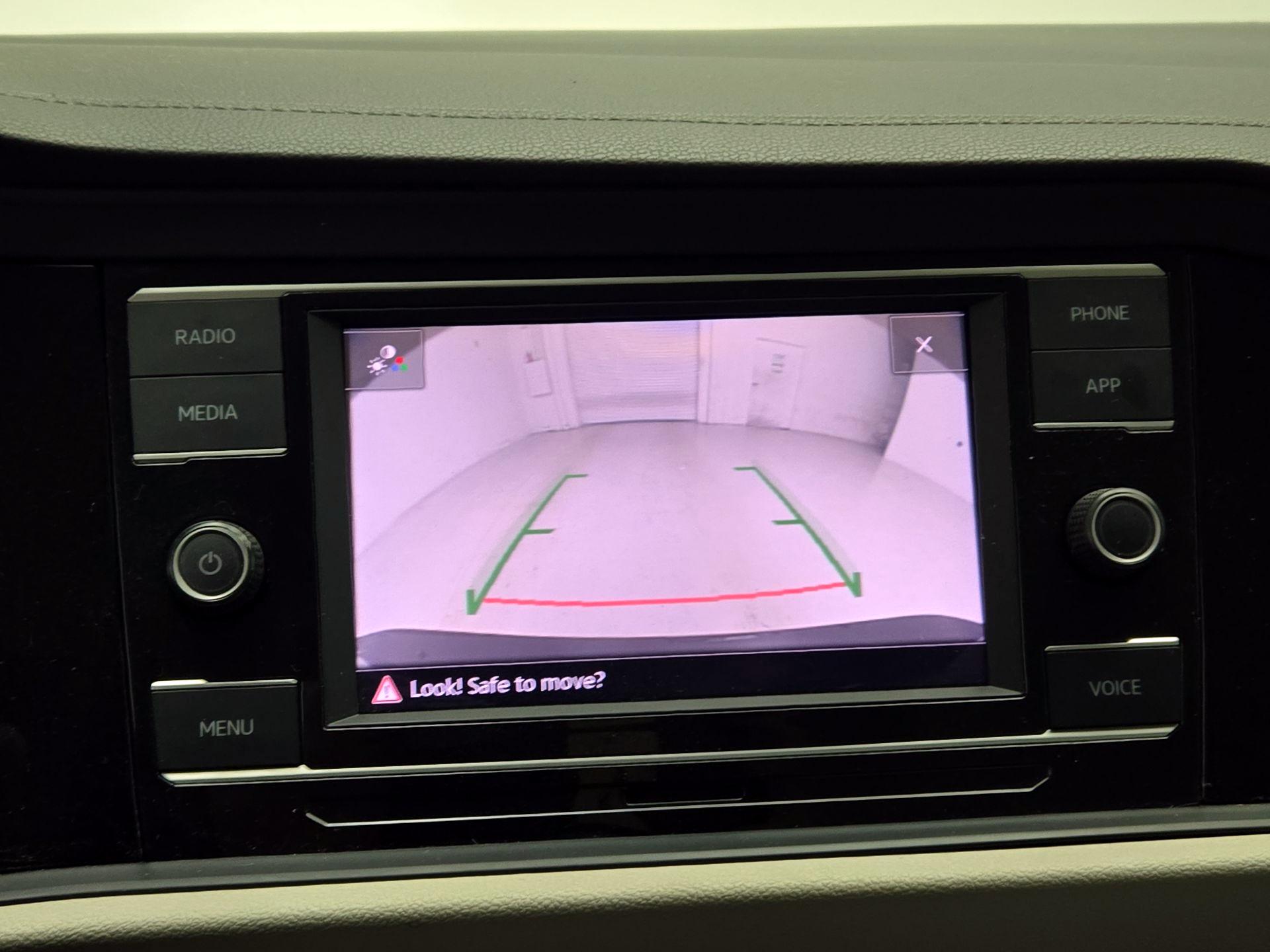 Thumbnail: 2022 Volkswagen Jetta - 14