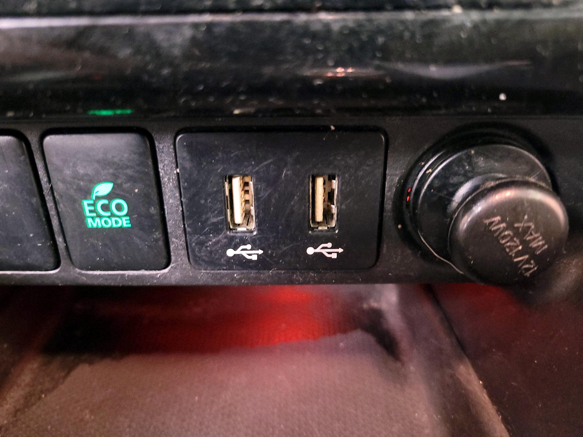 Thumbnail: 2022 Mitsubishi Eclipse Cross - 18