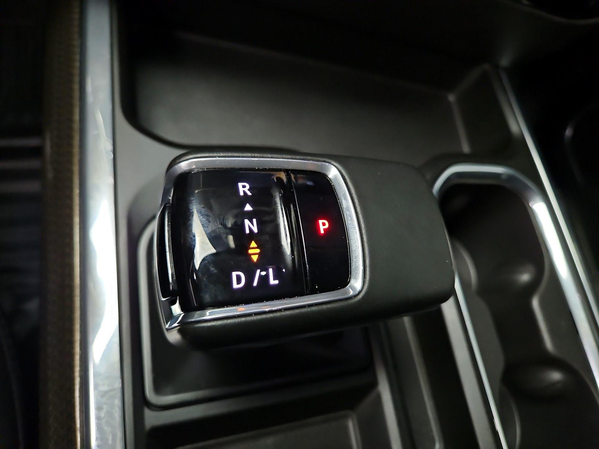 Thumbnail: 2024 Chevrolet Silverado 1500 - 17