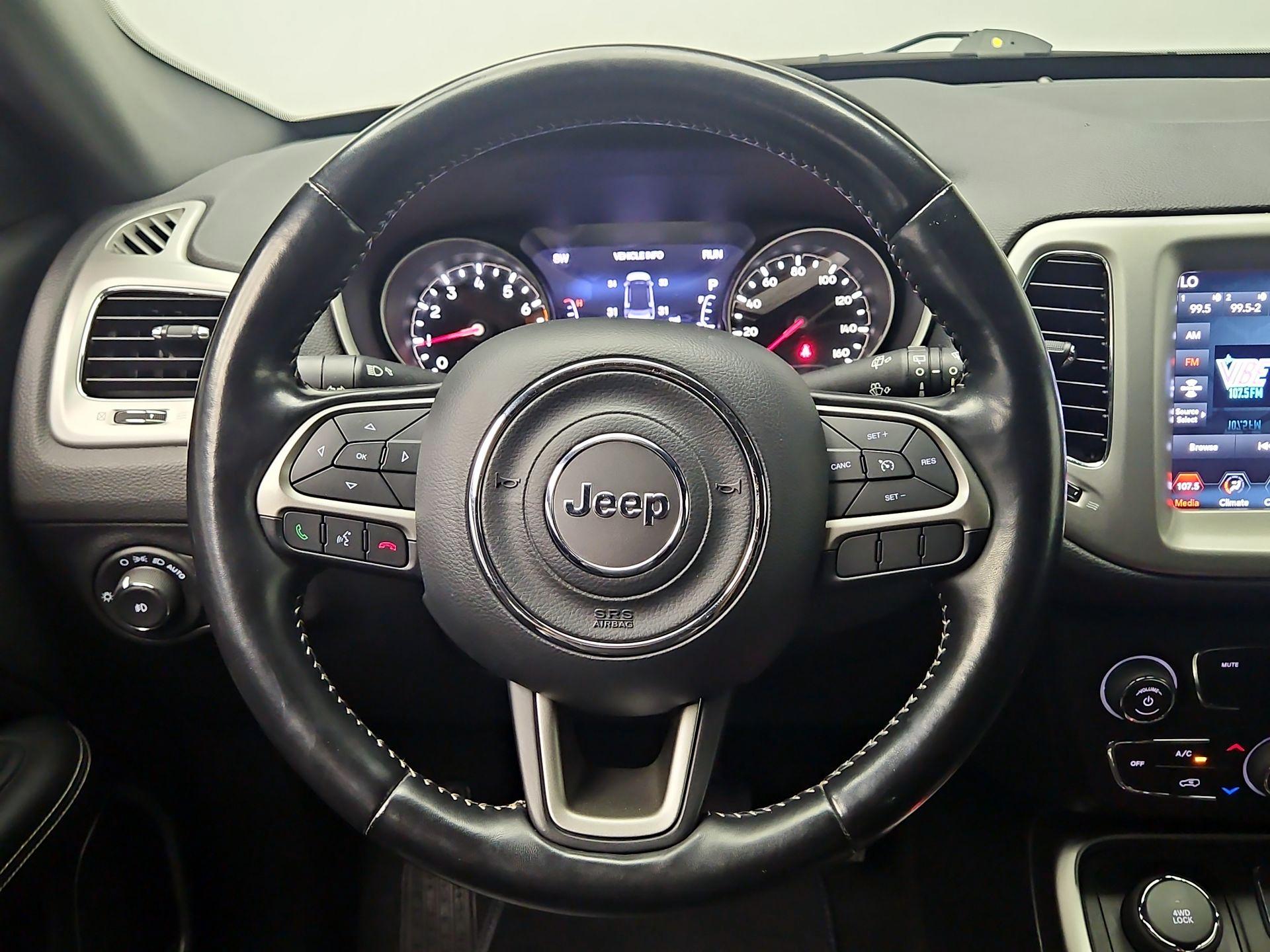 Thumbnail: 2021 Jeep Compass - 10