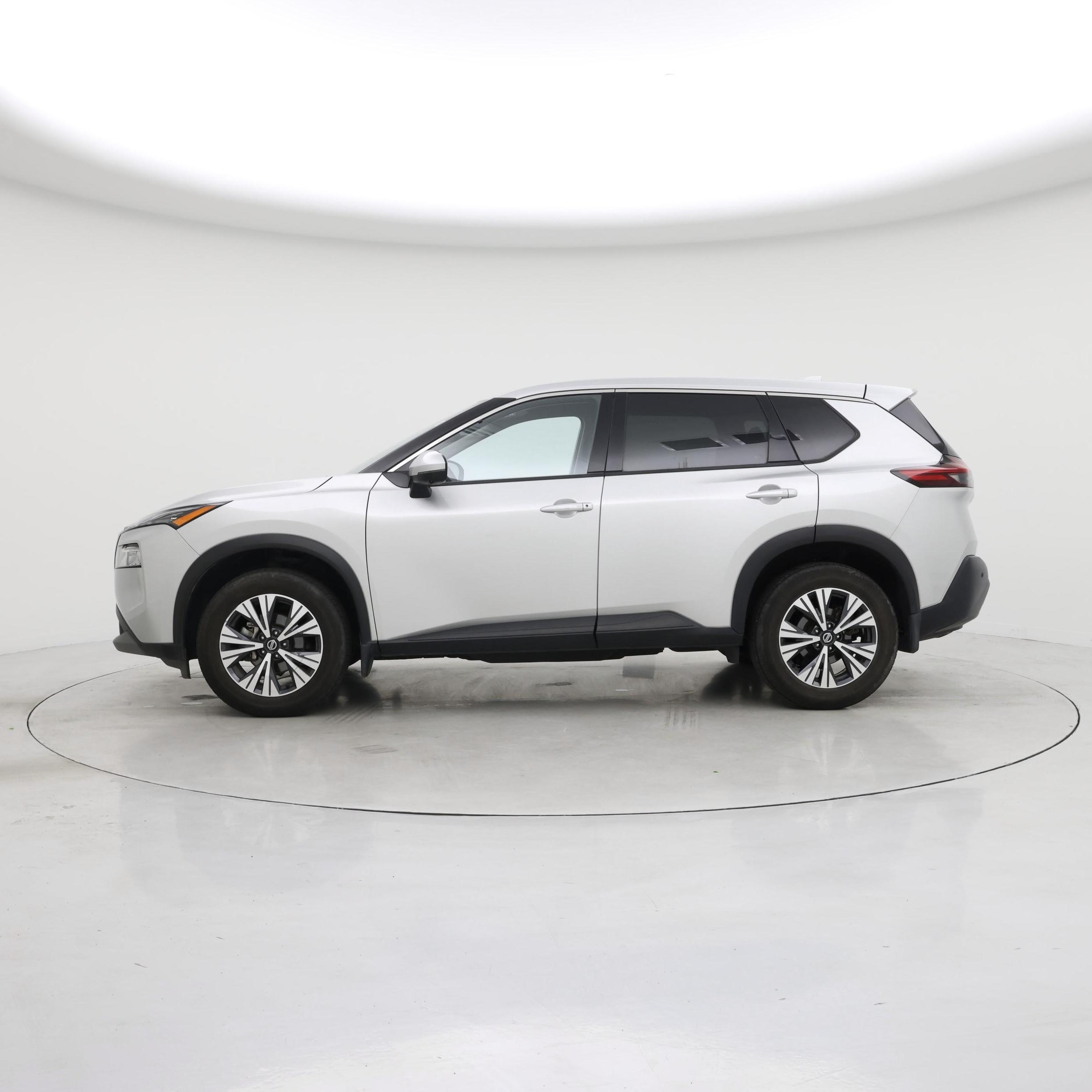 Thumbnail: 2021 Nissan Rogue - 3