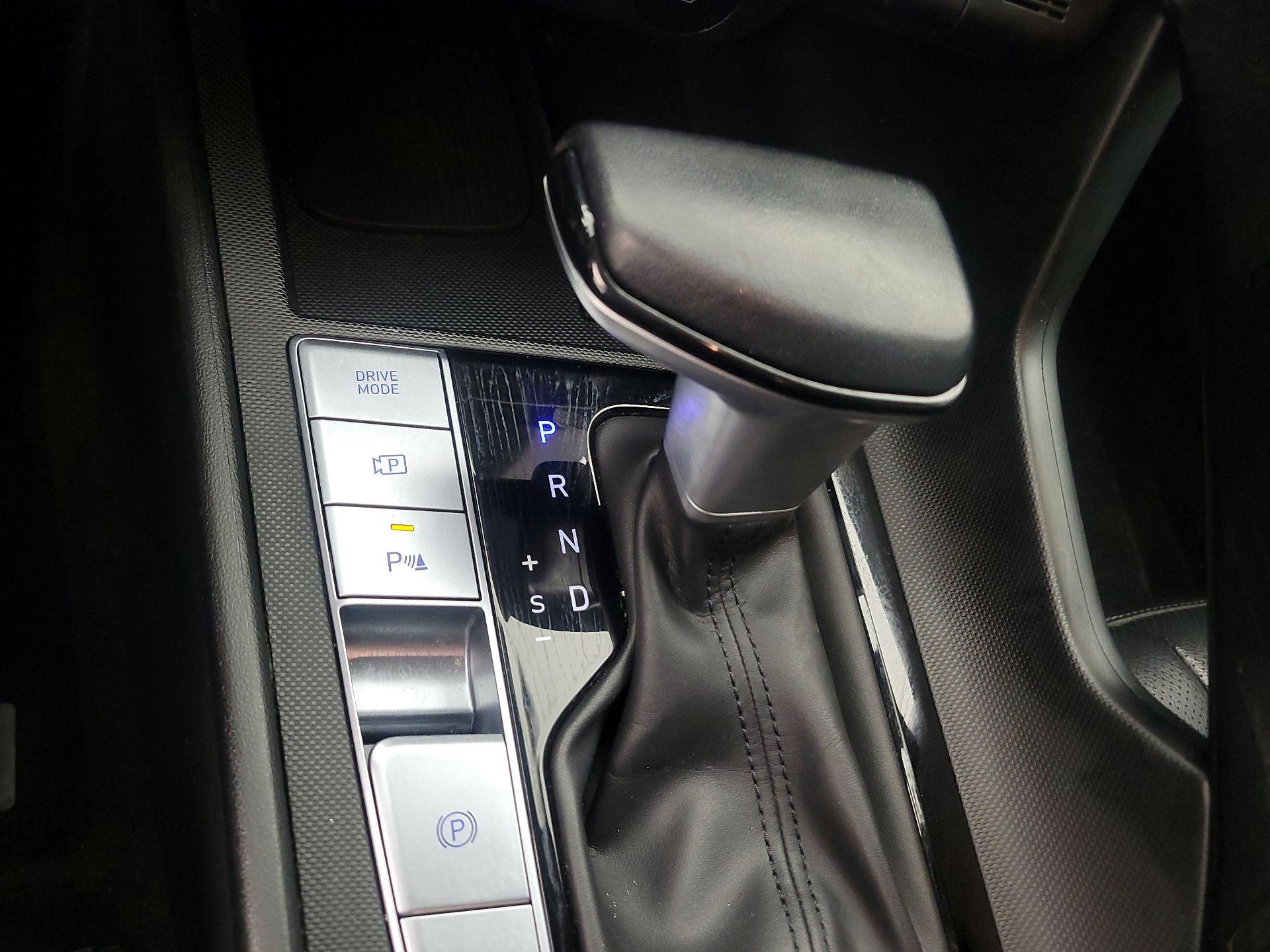 Thumbnail: 2024 Hyundai Elantra - 17