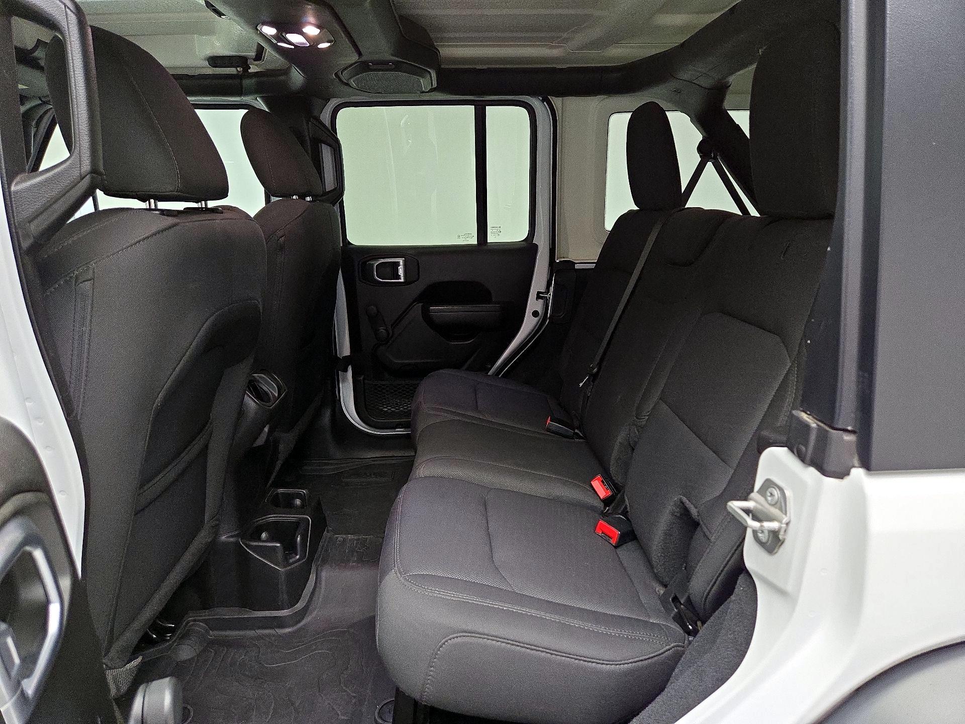 Thumbnail: 2022 Jeep Wrangler - 19