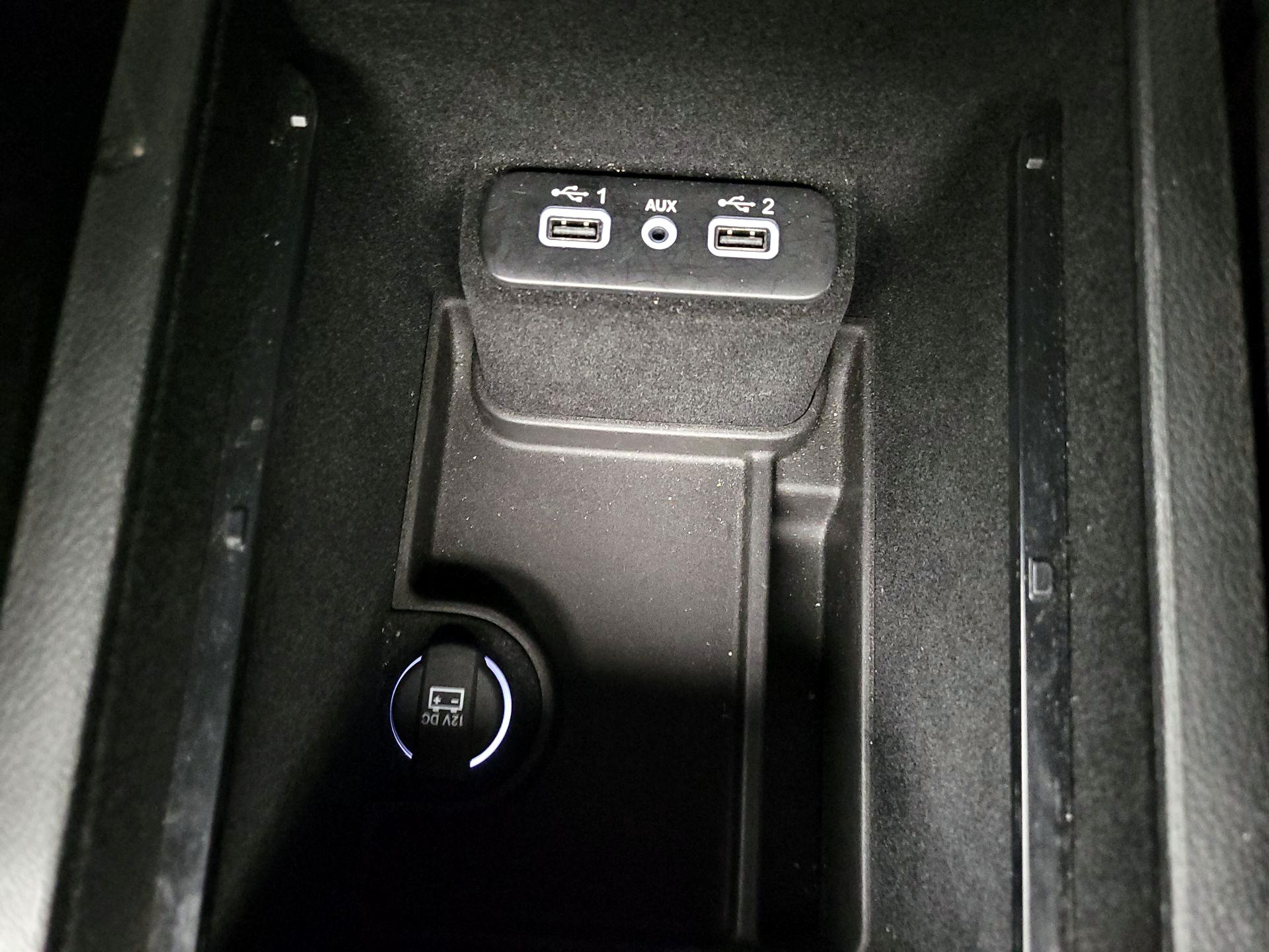 Thumbnail: 2022 Dodge Charger - 18