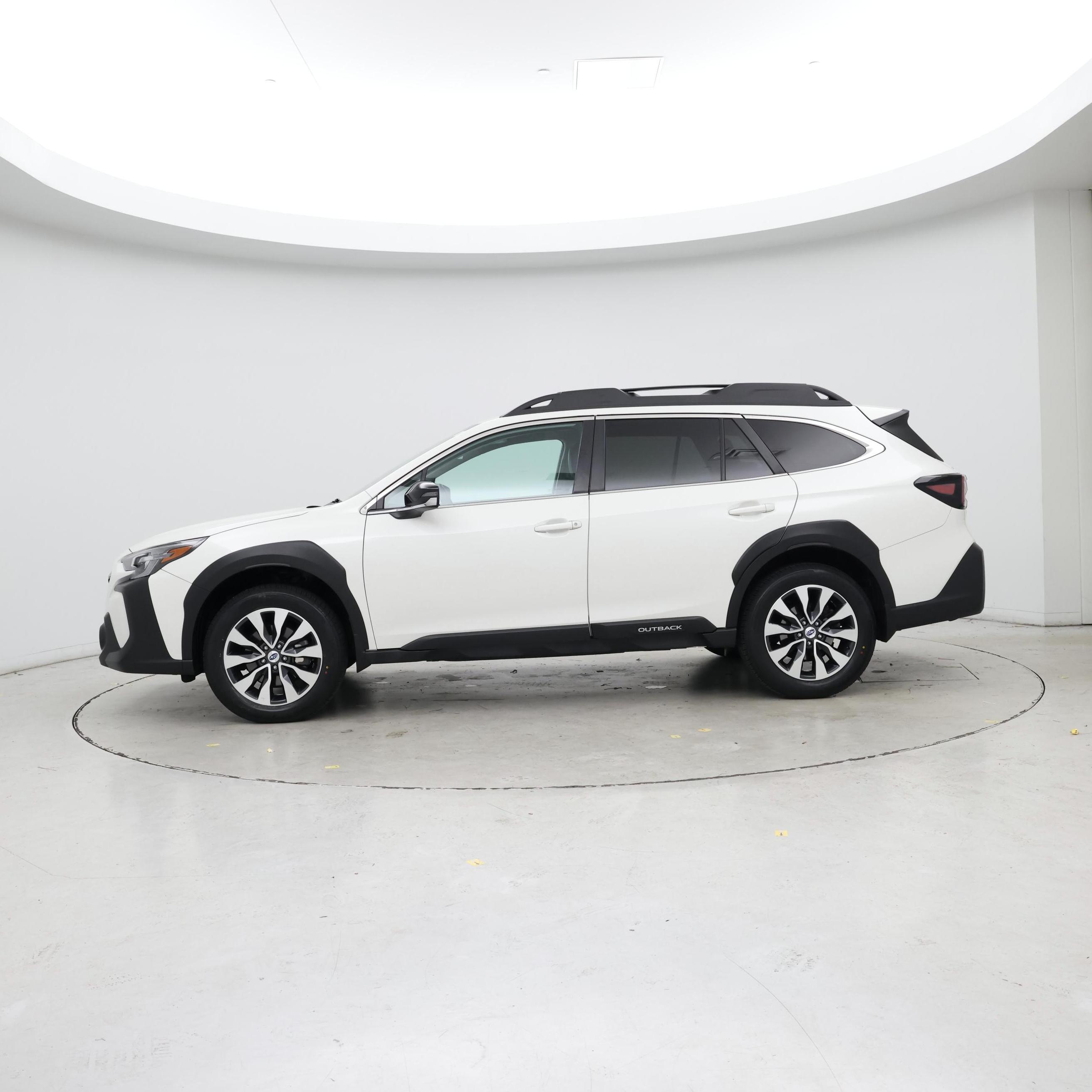 Thumbnail: 2023 Subaru Outback - 3