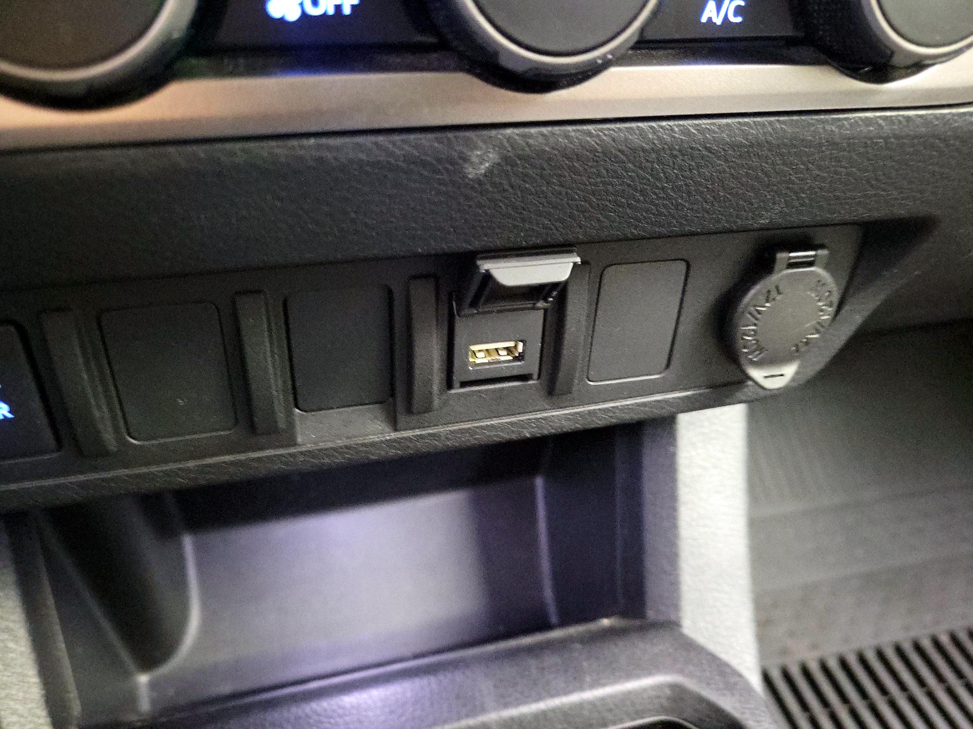 Thumbnail: 2023 Toyota Tacoma - 18