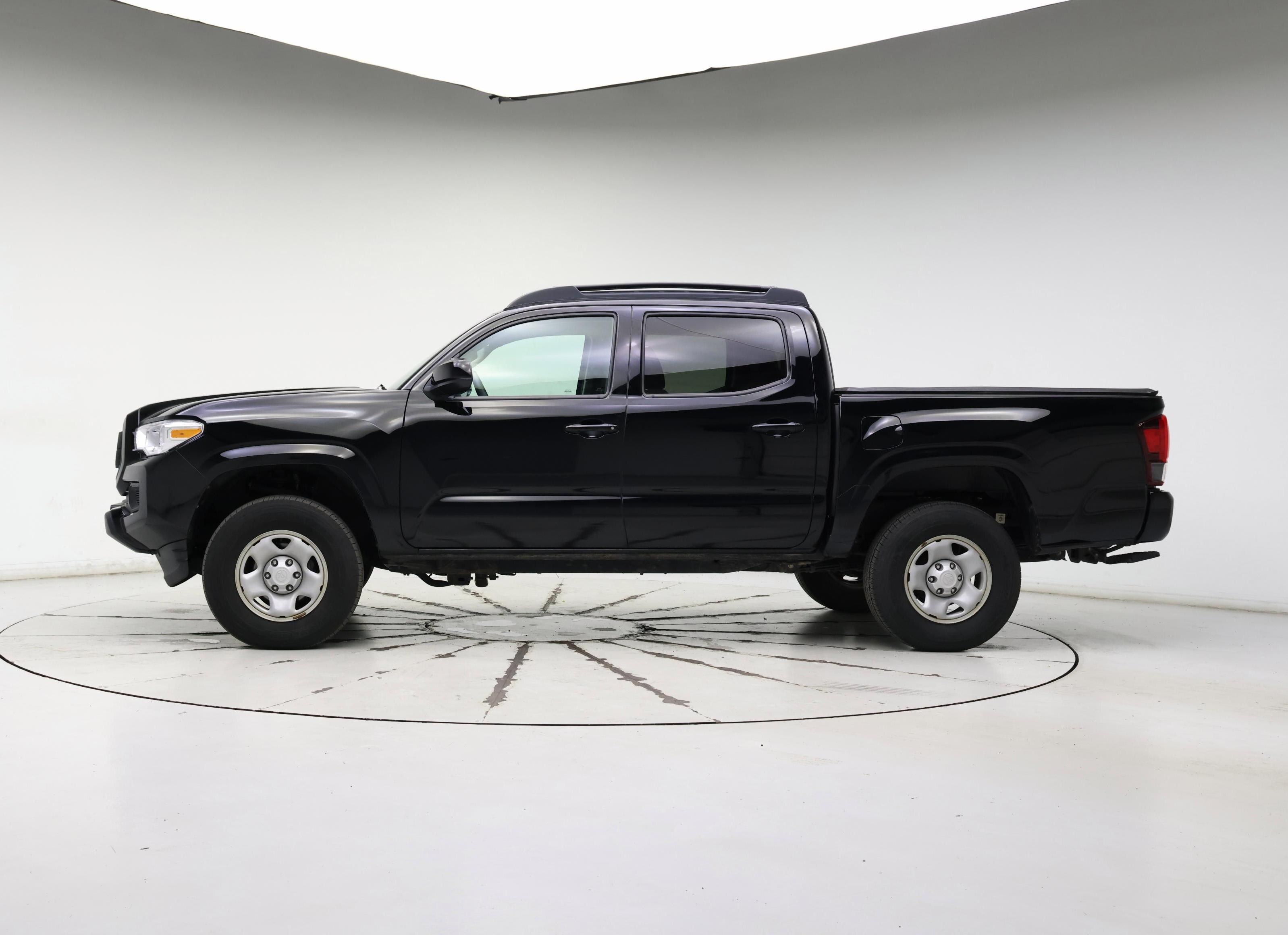 Thumbnail: 2023 Toyota Tacoma - 3