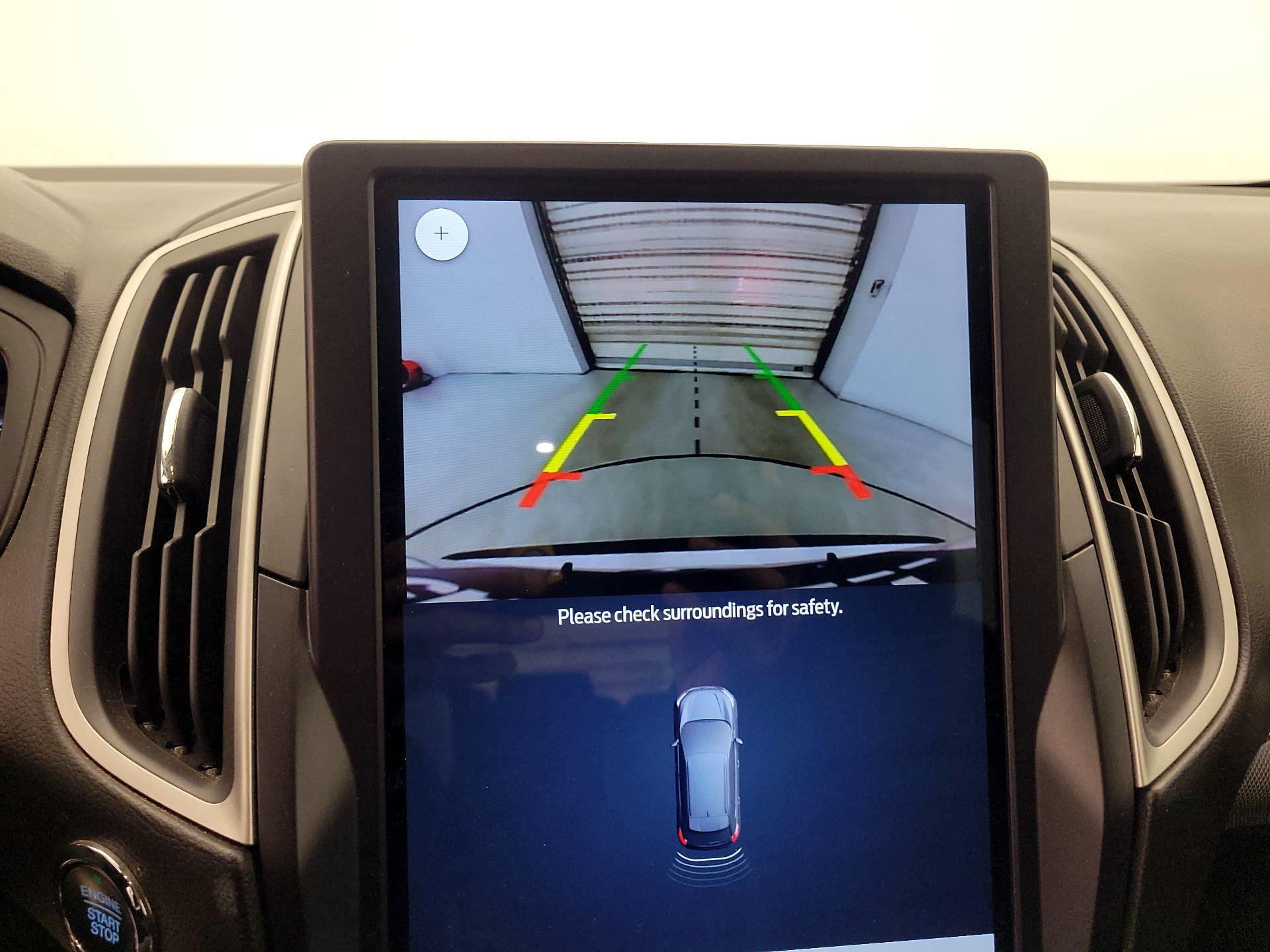 Thumbnail: 2022 Ford Edge - 14