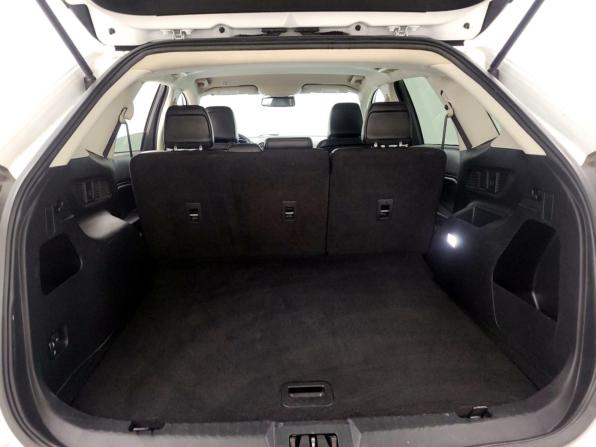 Thumbnail: 2022 Ford Edge - 20