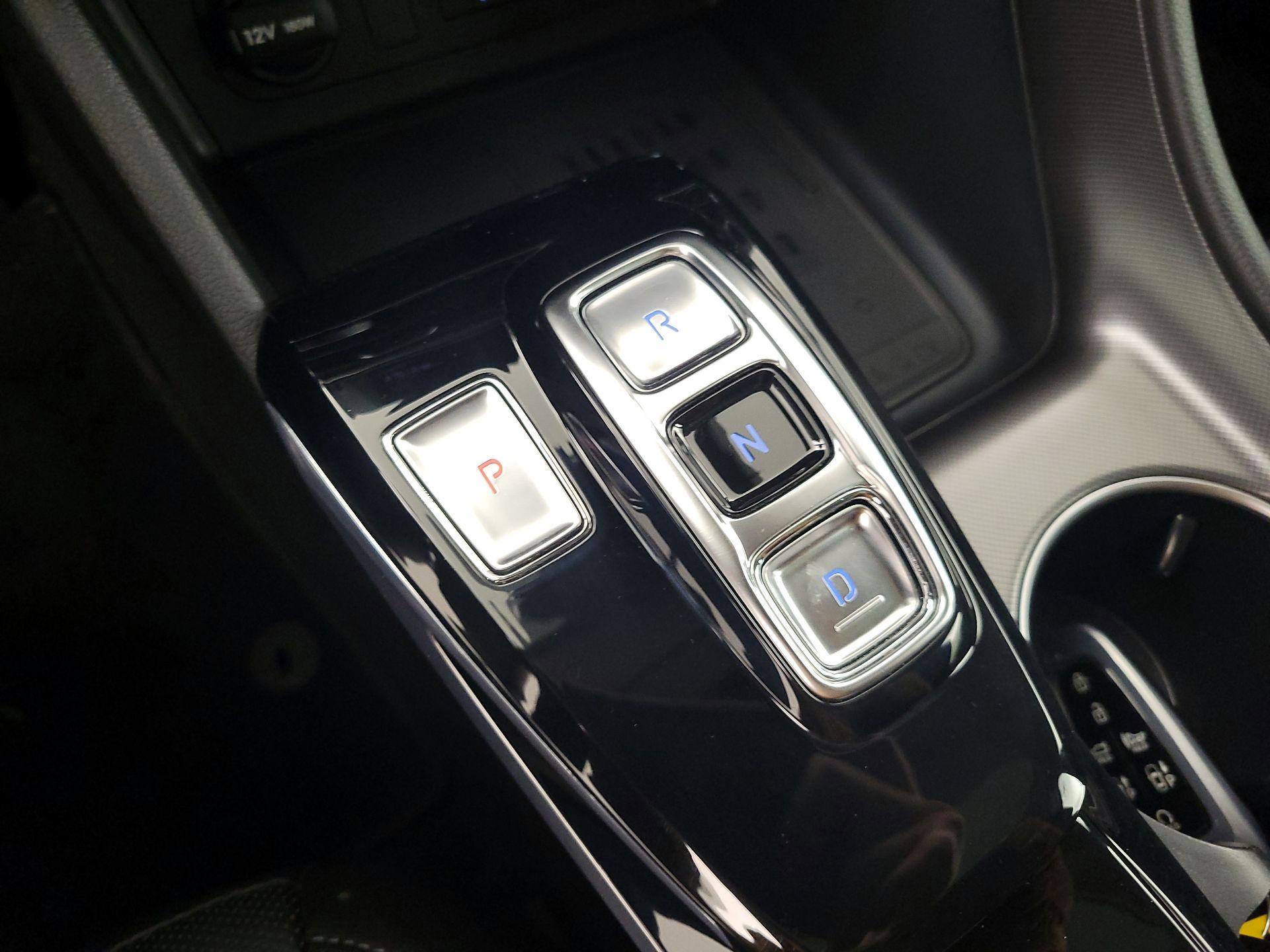 Thumbnail: 2023 Hyundai Sonata - 18