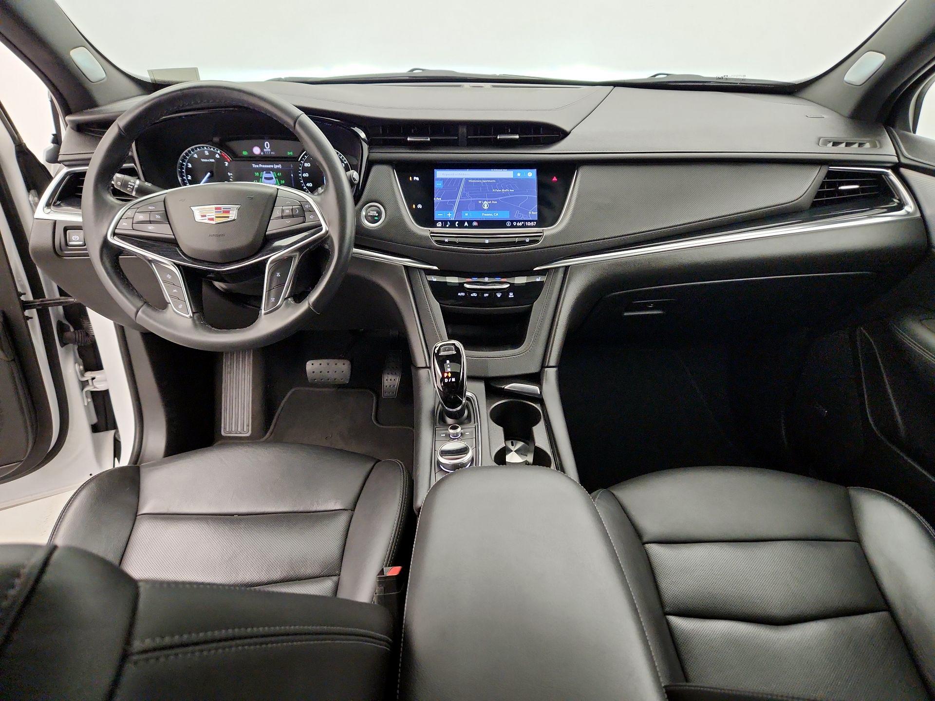 Thumbnail: 2020 Cadillac XT5 - 9