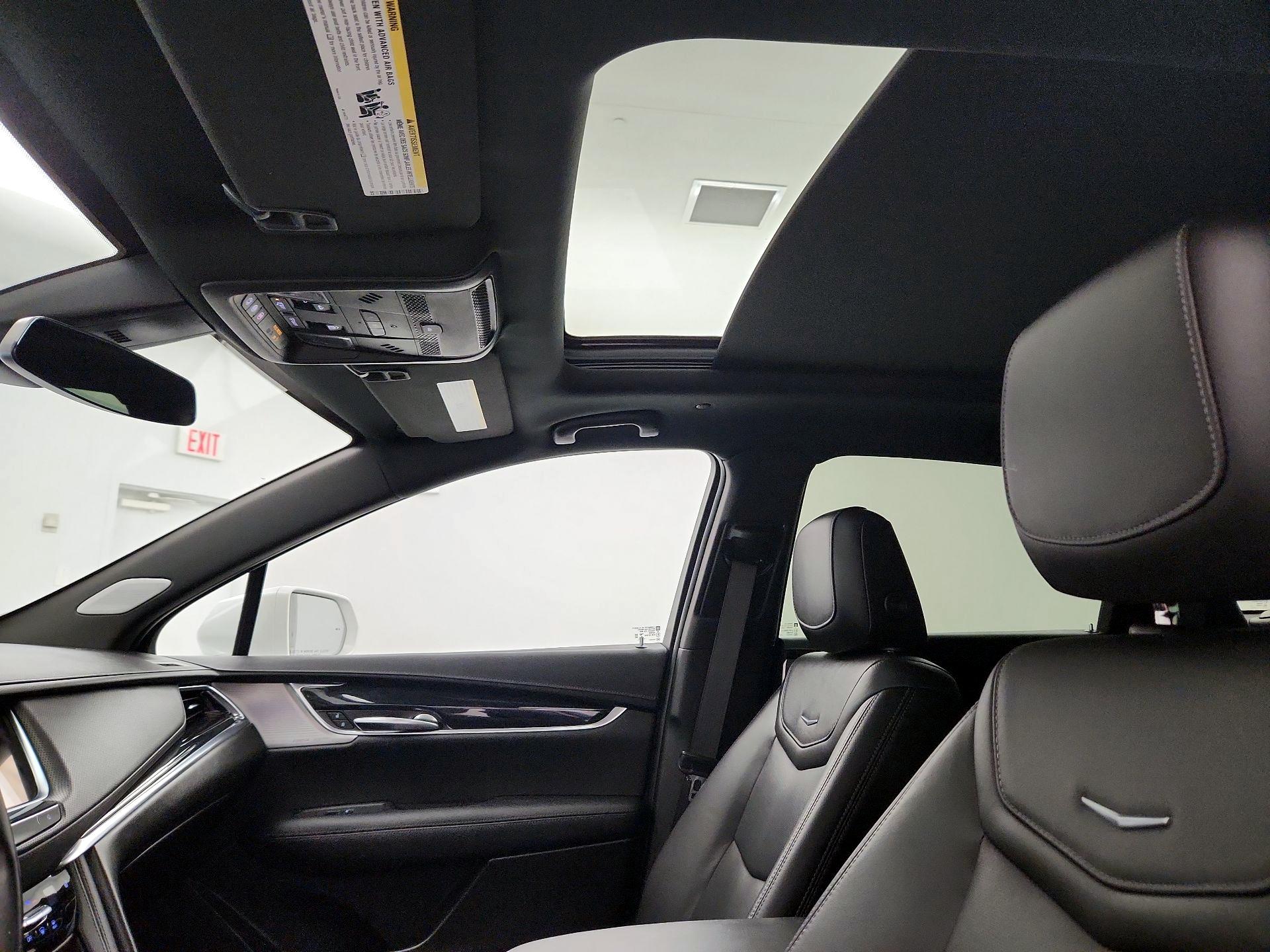 Thumbnail: 2020 Cadillac XT5 - 20