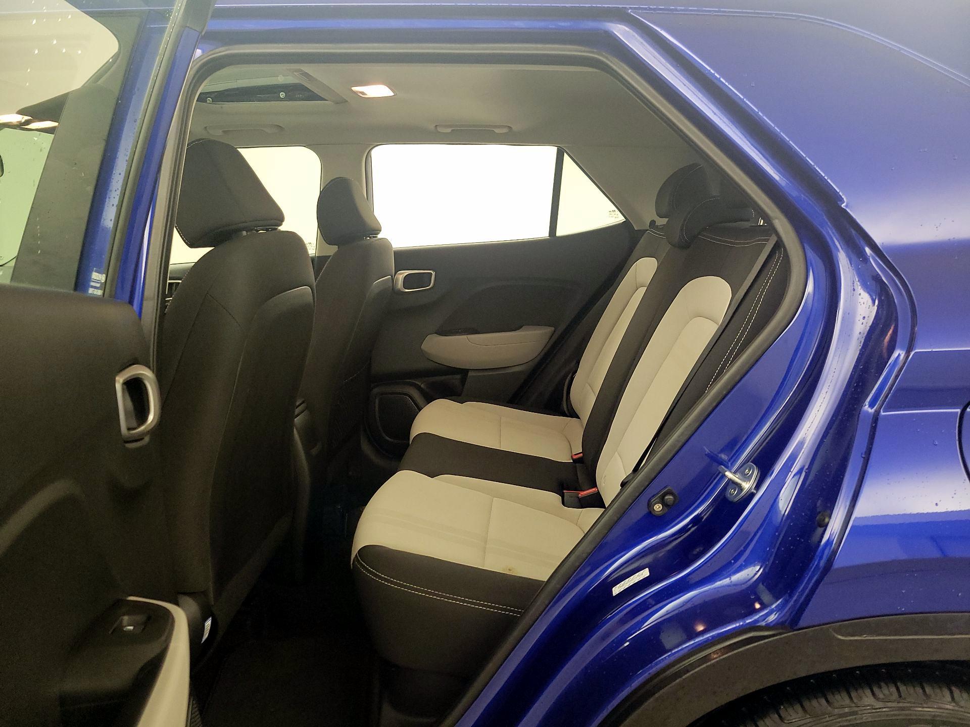 Thumbnail: 2022 Hyundai Venue - 20