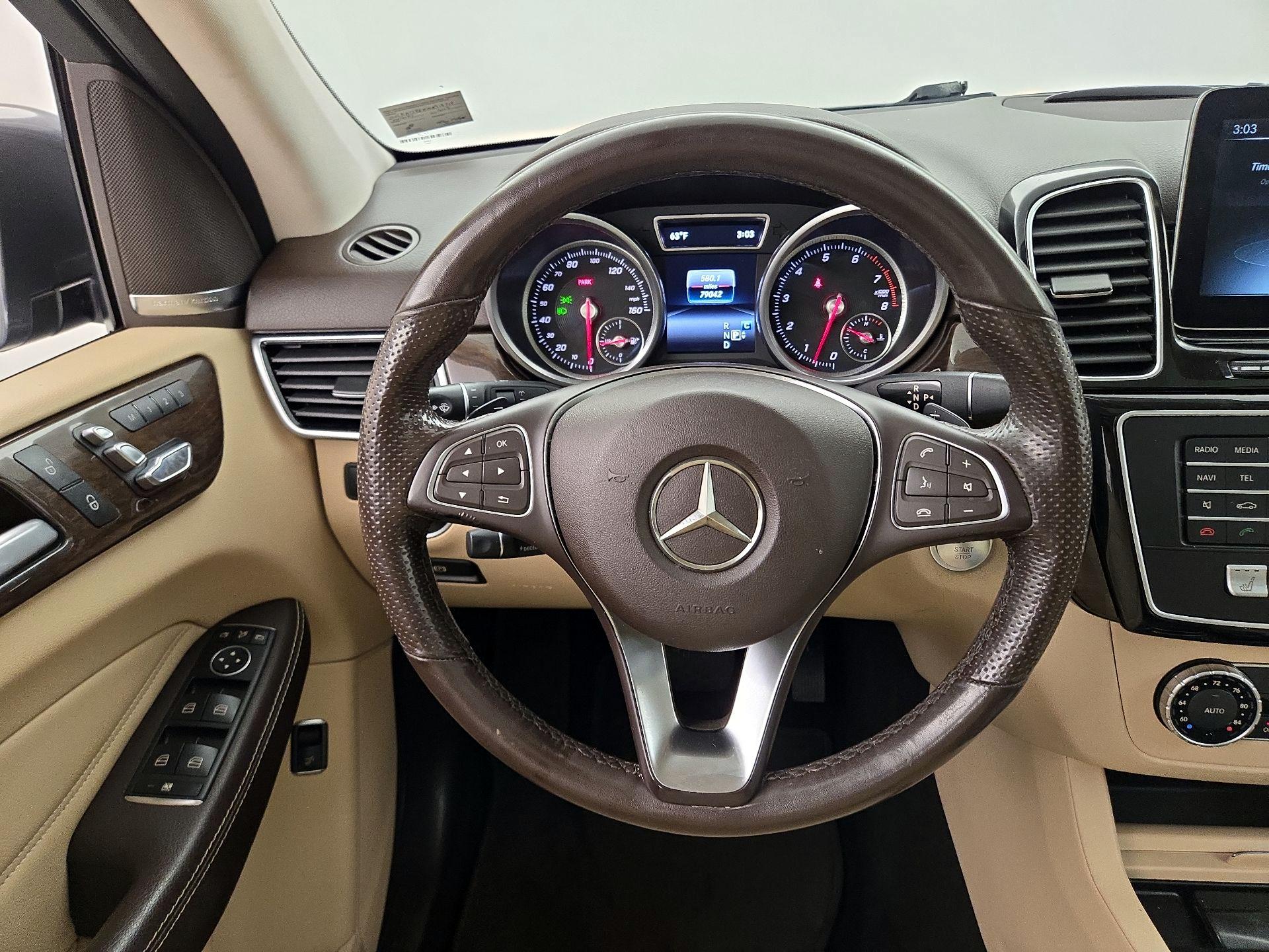 Thumbnail: 2017 Mercedes-Benz GLE - 10