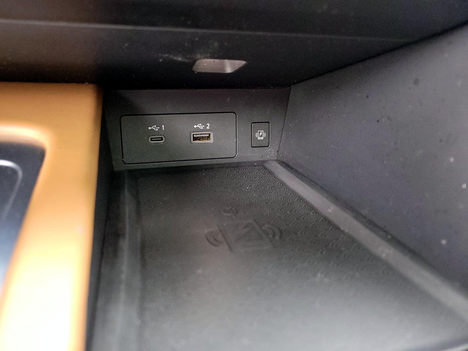 Thumbnail: 2022 INFINITI QX60 - 19