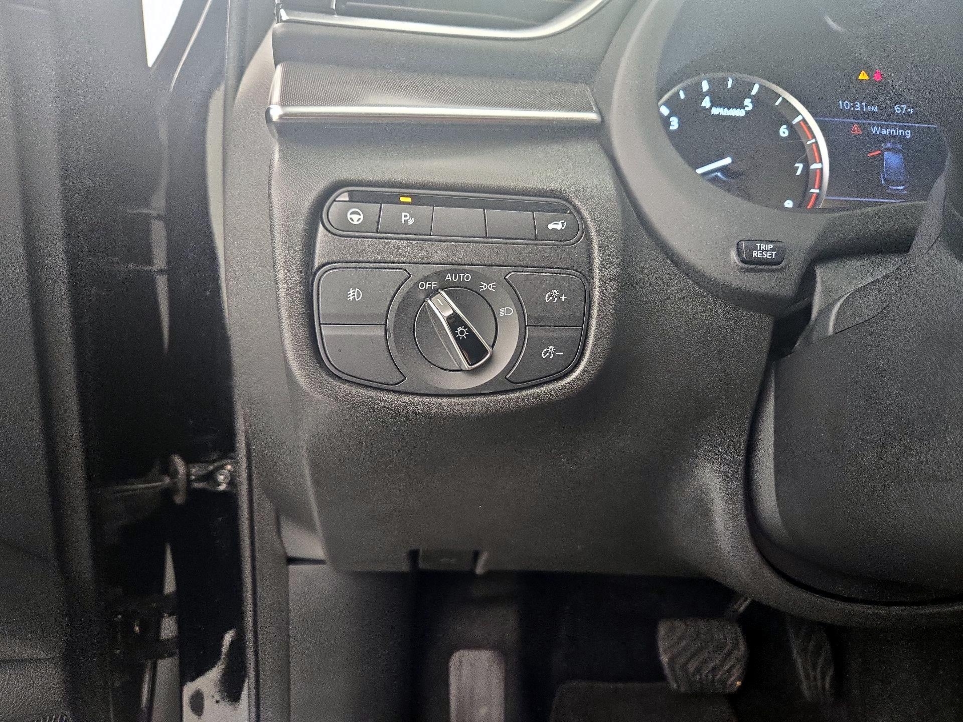 Thumbnail: 2022 INFINITI QX50 - 13